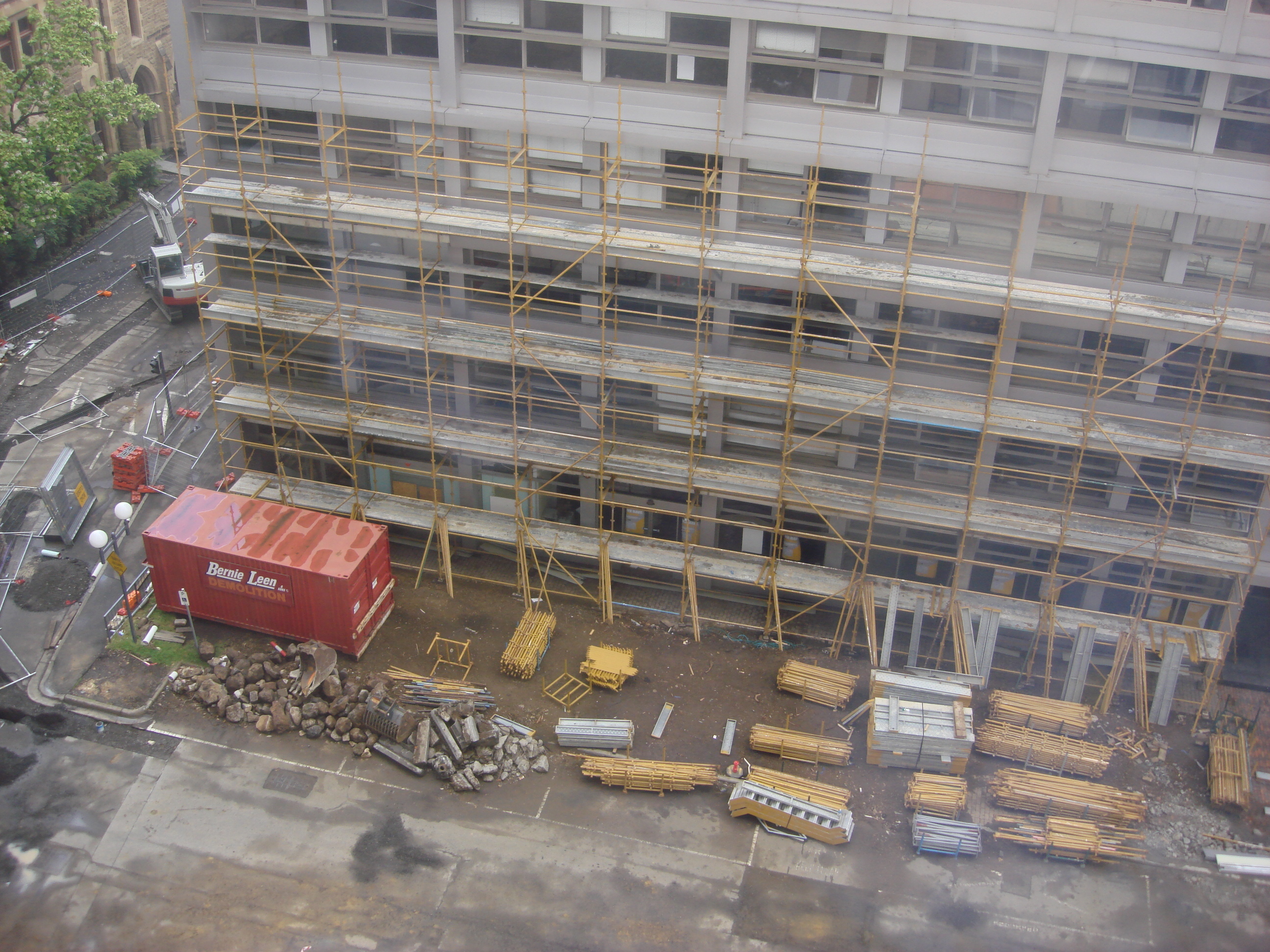 https://archive.abp.unimelb.edu.au/objects/images/Pre-construction/Scaffolding/DSC07782.JPG