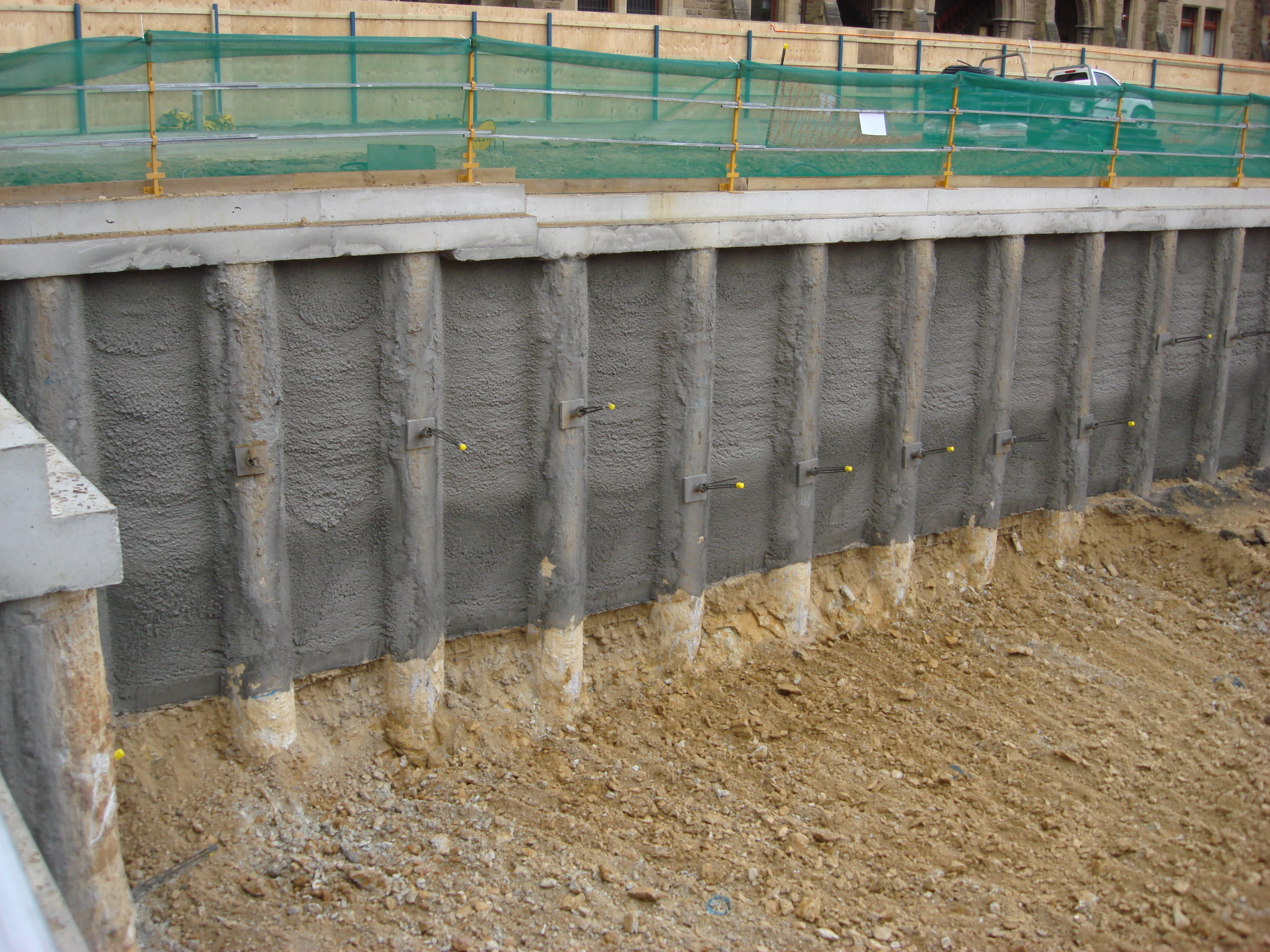 https://archive.abp.unimelb.edu.au/objects/images/Construction/Images/Basement/Ground anchors/DSC_0161J.JPG