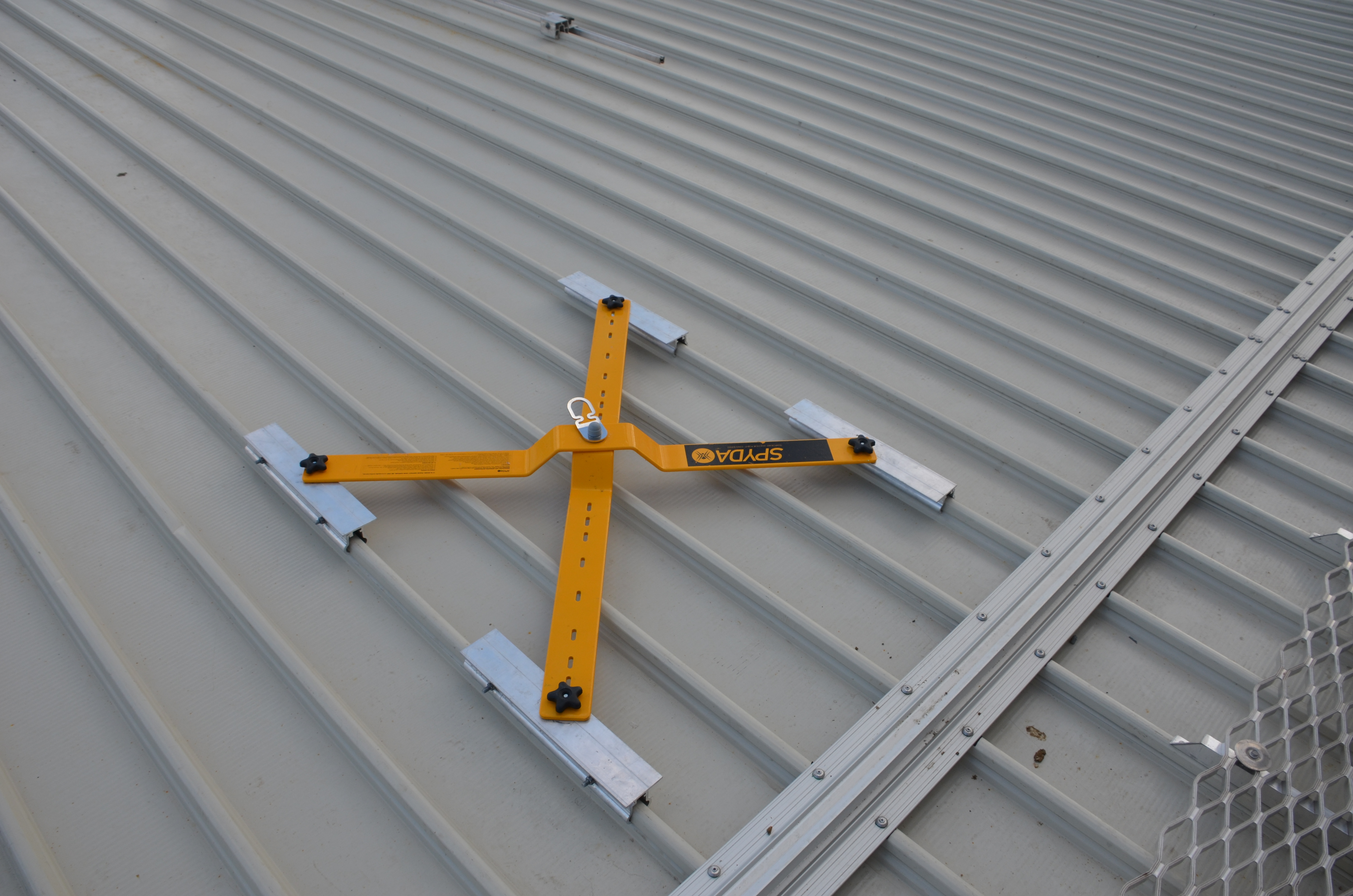 https://archive.abp.unimelb.edu.au/objects/images/Construction/Images/Roof/Roof sheeting, flashings and gutters/DSC_7188.JPG https://archive.abp.unimelb.edu.au/objects/images/Construction/Images/Roof/Roof sheeting, flashings and gutters/DSC_7188.JPG