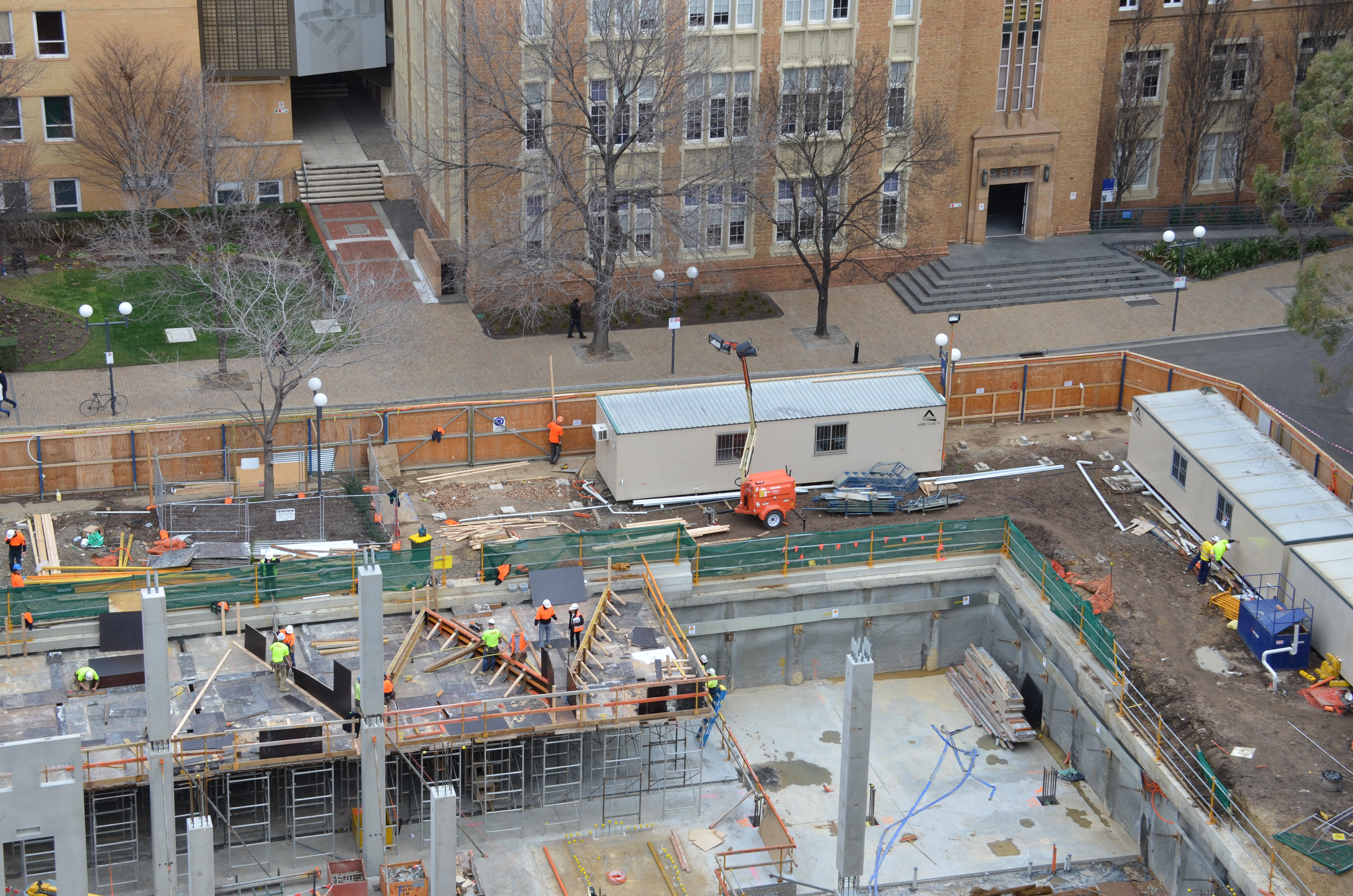 https://archive.abp.unimelb.edu.au/objects/images/Construction/Images/Concrete suspended slabs and beams/Wishbone beams library/DSC_0808.JPG