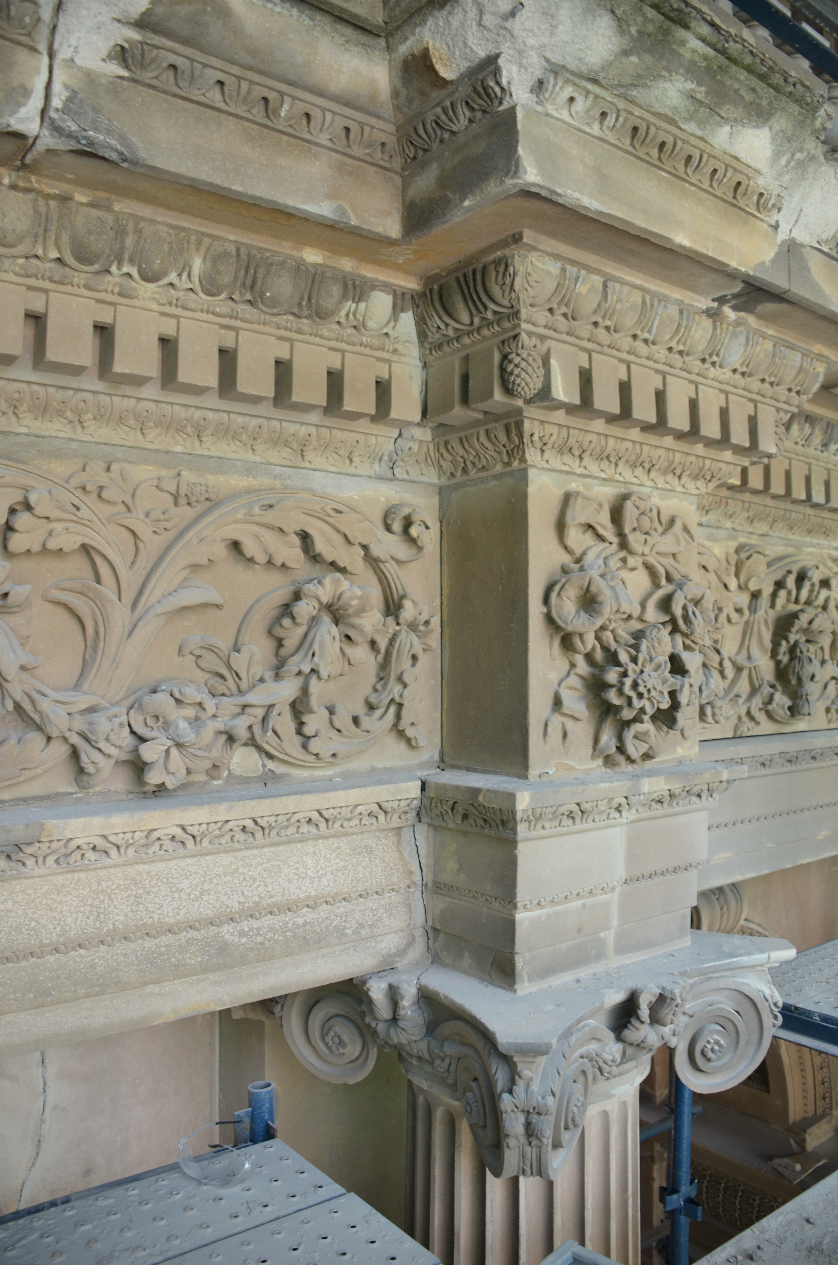 https://archive.abp.unimelb.edu.au/objects/images/Construction/Images/Facades/Joseph Reed/Restoration during BM construction/DSC_4522.JPG https://archive.abp.unimelb.edu.au/objects/images/Construction/Images/Facades/Joseph Reed/Restoration during BM construction/DSC_4522.JPG