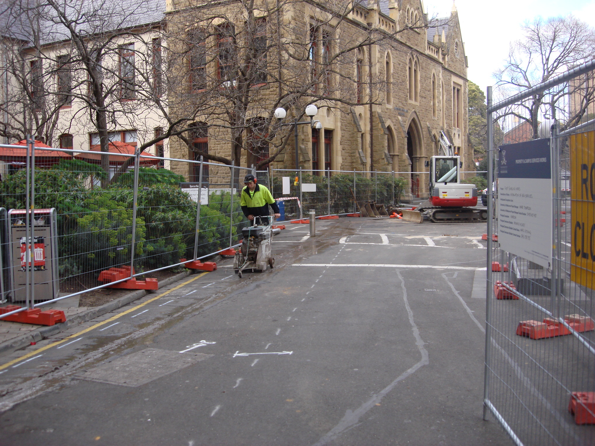 https://archive.abp.unimelb.edu.au/objects/images/Pre-construction/Enabling works/DSC06768.JPG https://archive.abp.unimelb.edu.au/objects/images/Pre-construction/Enabling works/DSC06768.JPG