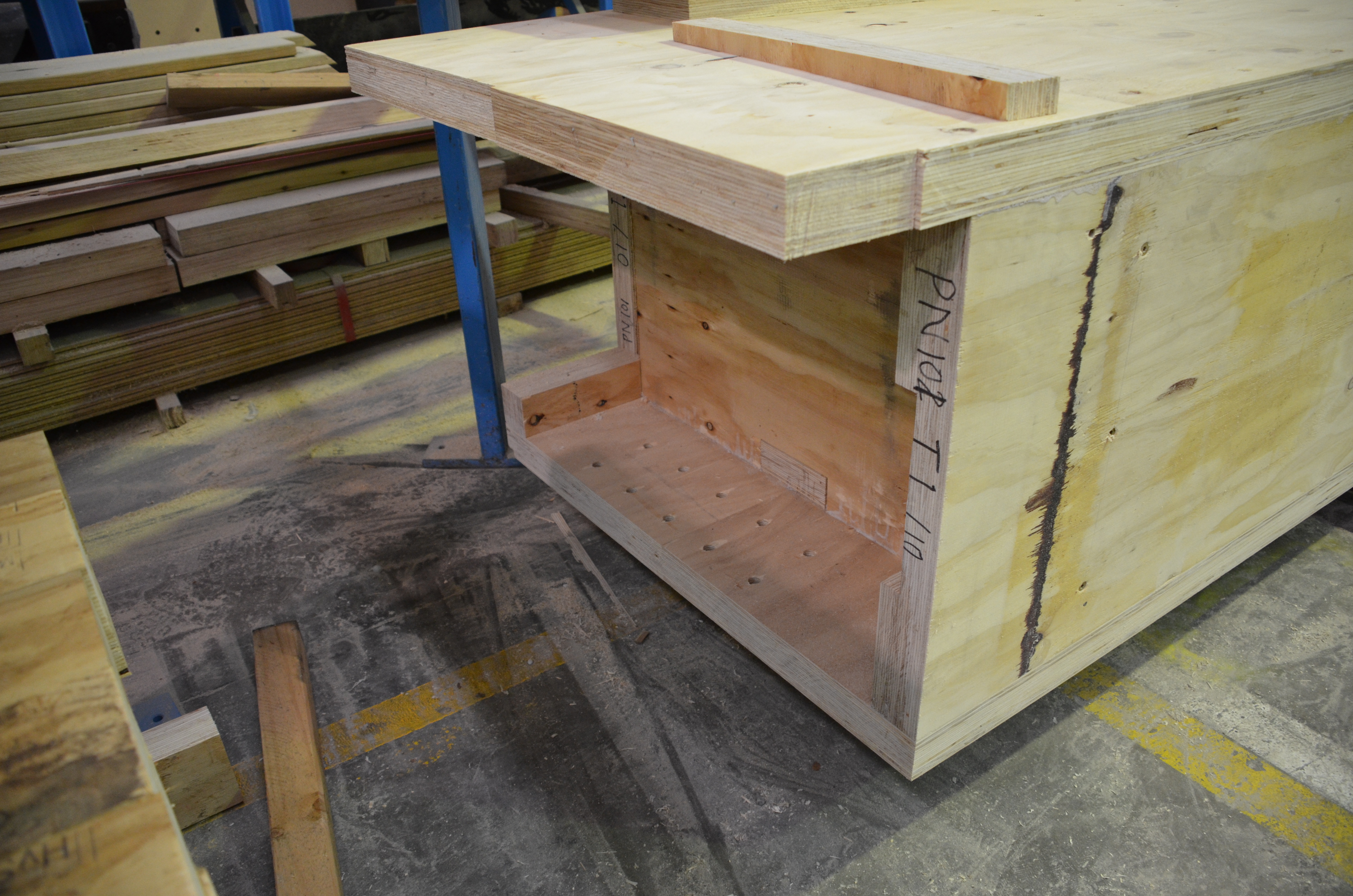https://archive.abp.unimelb.edu.au/objects/images/Construction/Images/LVL roof beams & coffers/Manufacture by Timberbuilt/DSC_4214.JPG https://archive.abp.unimelb.edu.au/objects/images/Construction/Images/LVL roof beams & coffers/Manufacture by Timberbuilt/DSC_4214.JPG