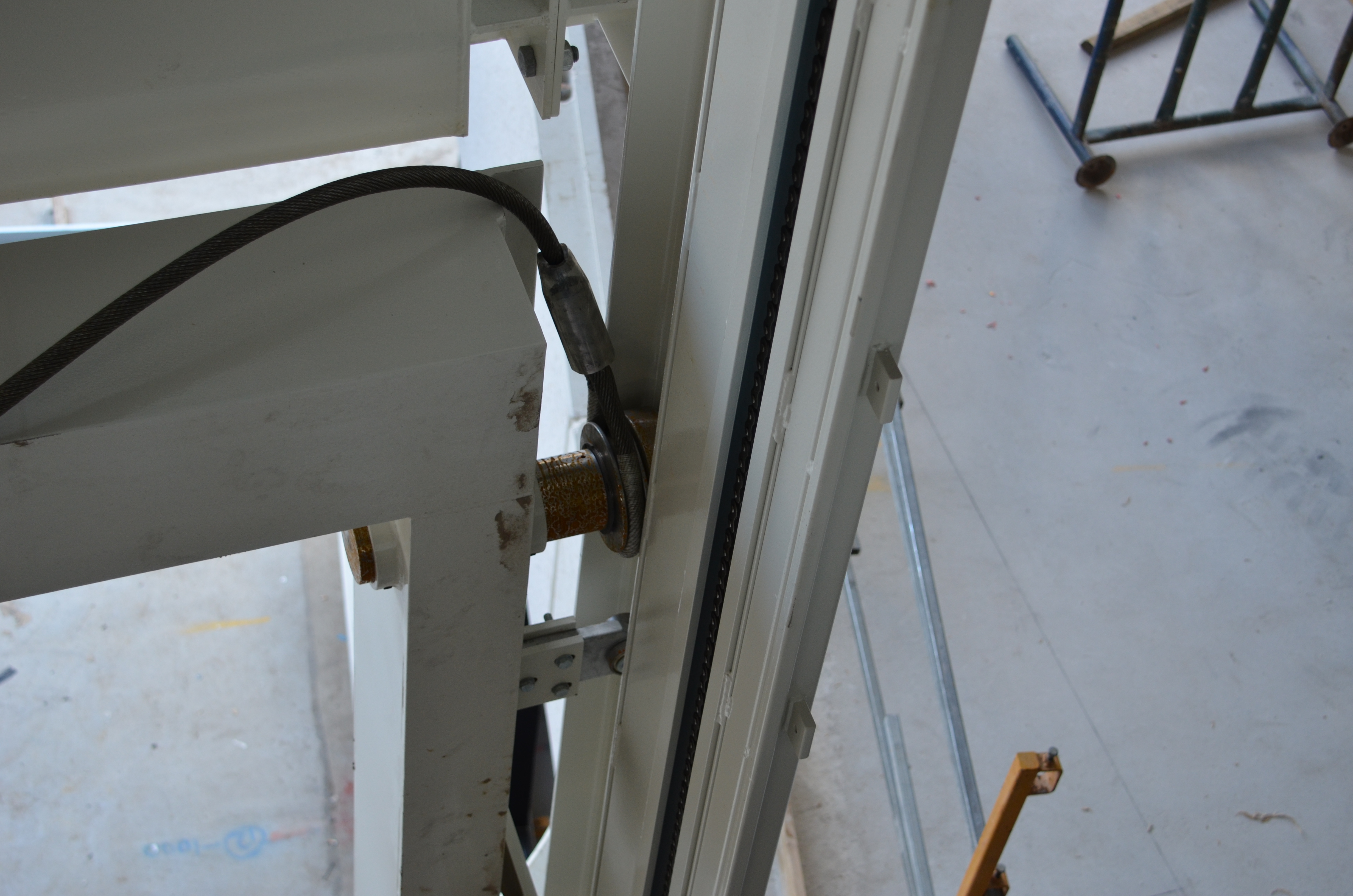 https://archive.abp.unimelb.edu.au/objects/images/Construction/Images/Doors and door frames/Atrium vertical sliding glazed door/DSC_7199.JPG