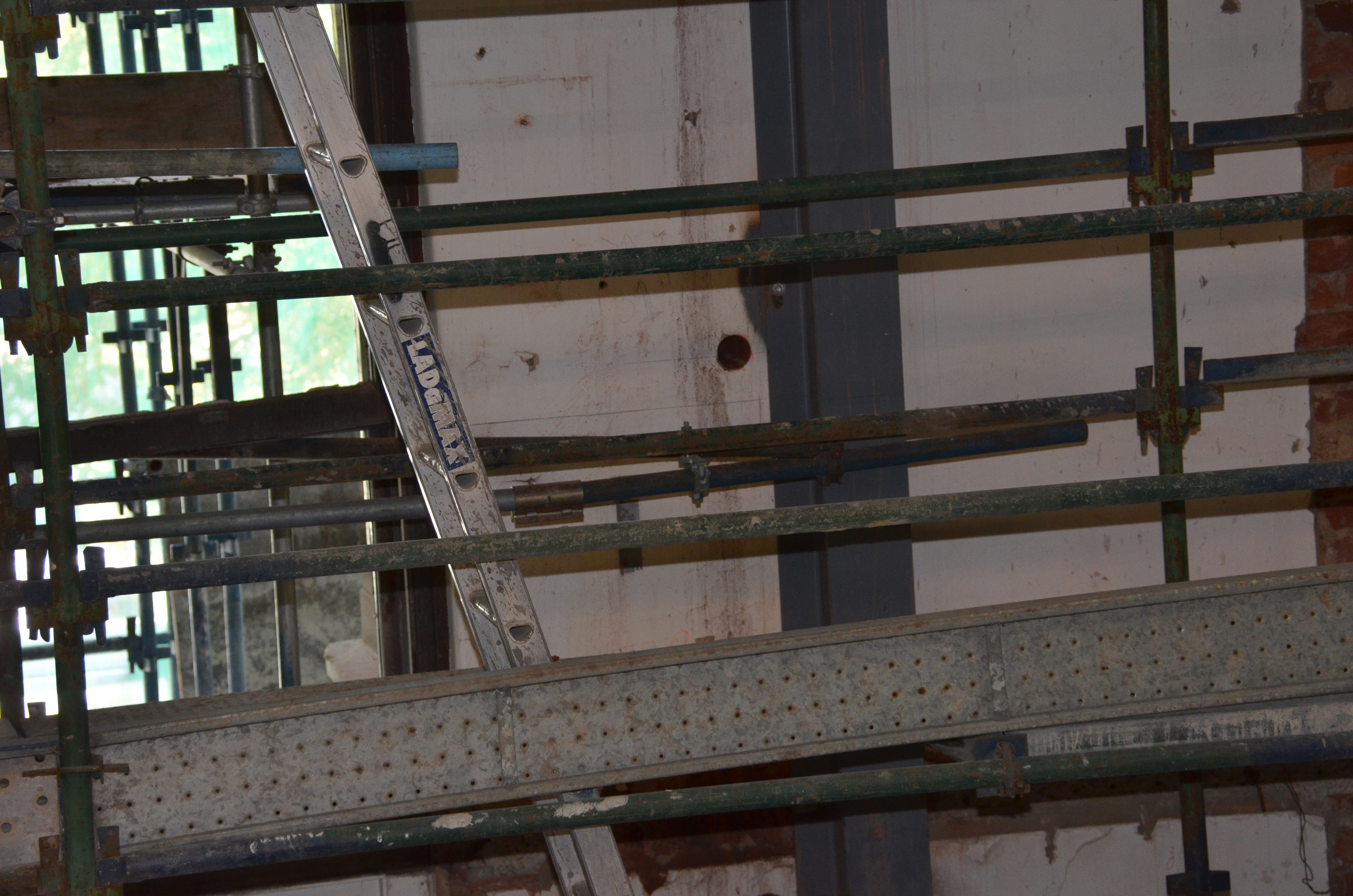 https://archive.abp.unimelb.edu.au/objects/images/Construction/Images/Facades/Joseph Reed/Restoration during BM construction/DSC_6537.JPG https://archive.abp.unimelb.edu.au/objects/images/Construction/Images/Facades/Joseph Reed/Restoration during BM construction/DSC_6537.JPG