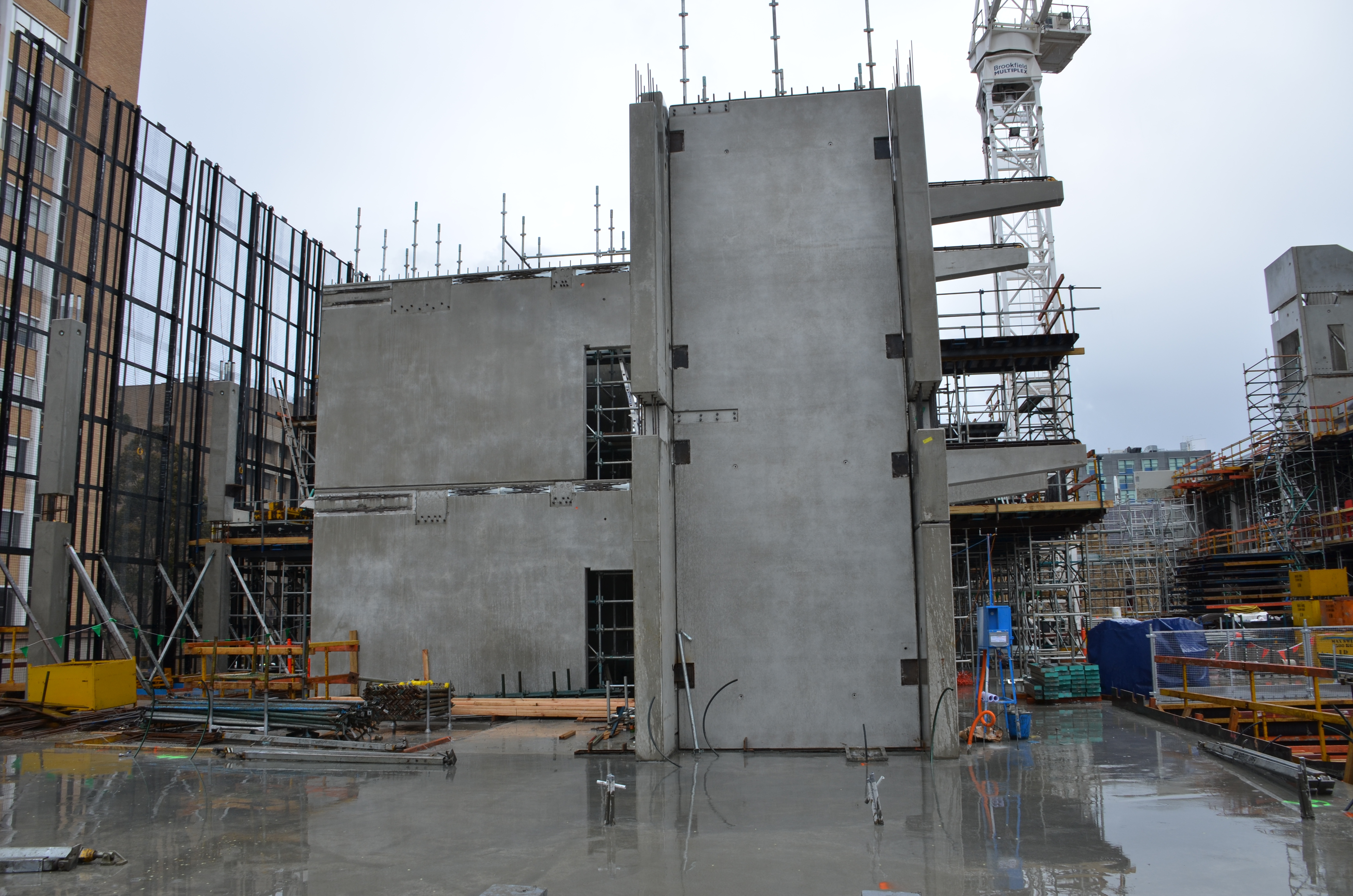 https://archive.abp.unimelb.edu.au/objects/images/Construction/Images/Precast structural concrete walls and columns/Levesl 2-5/DSC_2372.JPG https://archive.abp.unimelb.edu.au/objects/images/Construction/Images/Precast structural concrete walls and columns/Levesl 2-5/DSC_2372.JPG