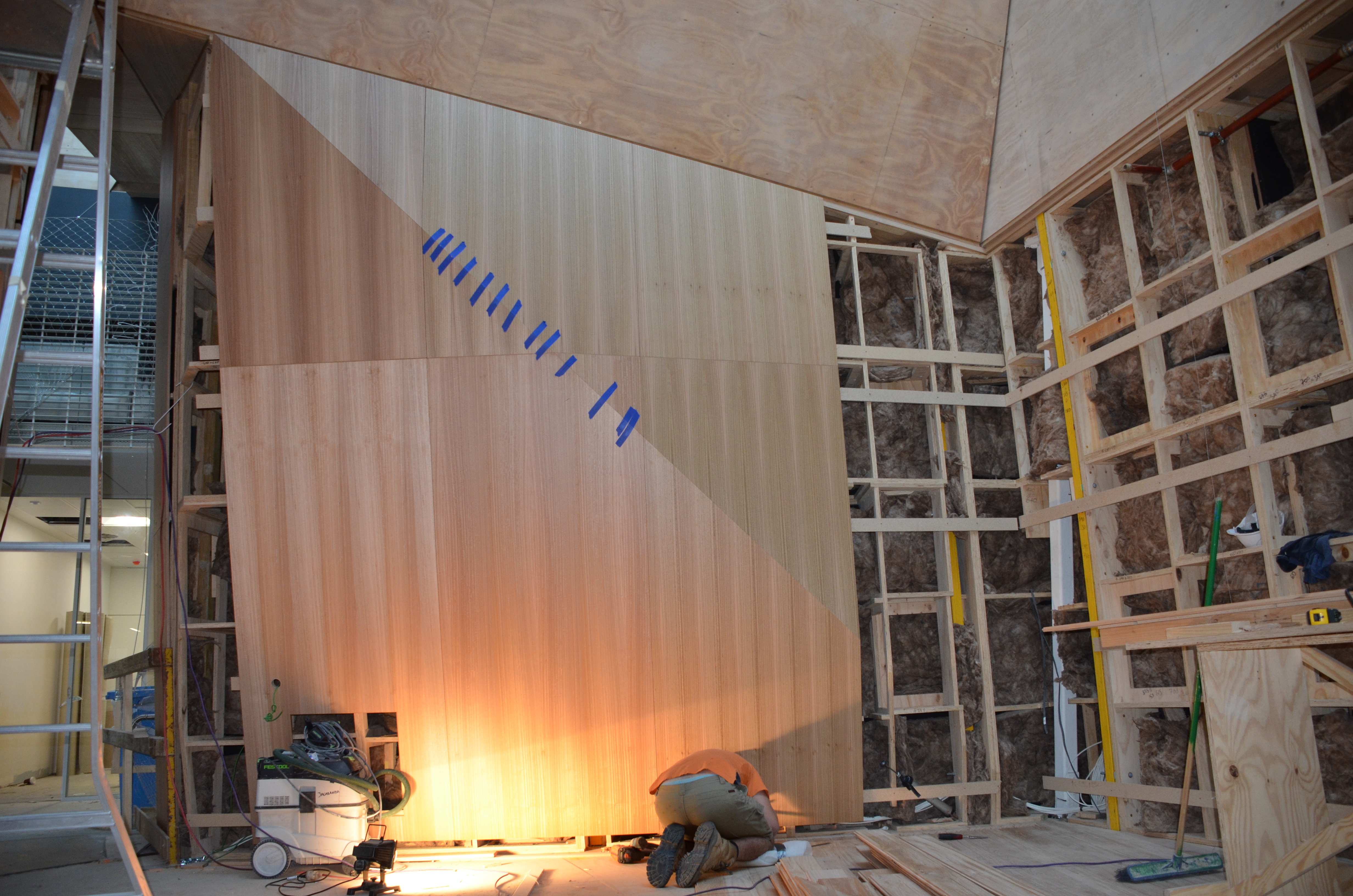 https://archive.abp.unimelb.edu.au/objects/images/Construction/Images/Hanging studio/Internal timber linings/DSC_8815.JPG https://archive.abp.unimelb.edu.au/objects/images/Construction/Images/Hanging studio/Internal timber linings/DSC_8815.JPG