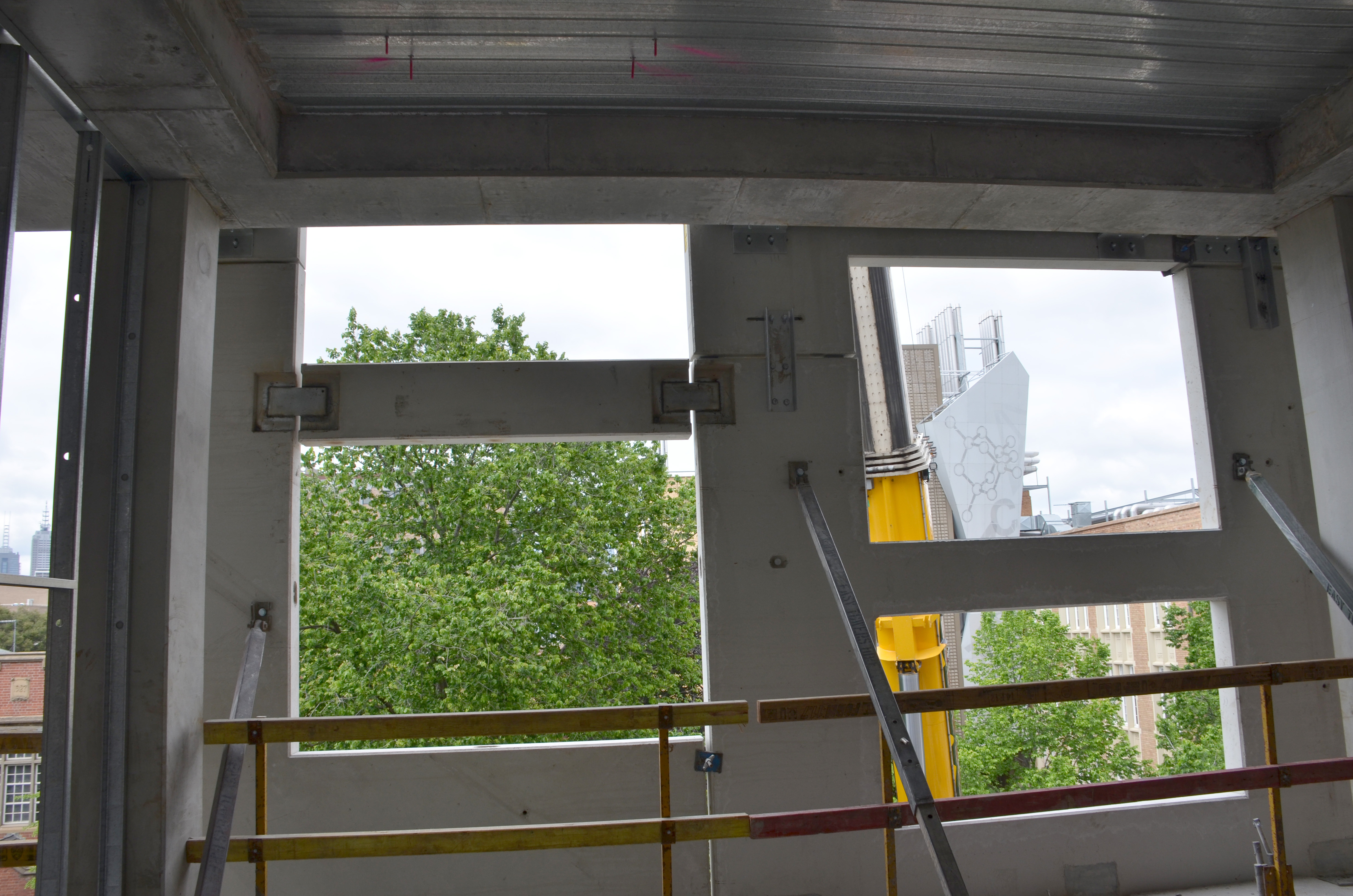 https://archive.abp.unimelb.edu.au/objects/images/Construction/Images/Facades/Precast concrete/Polished south side/DSC_3673.JPG https://archive.abp.unimelb.edu.au/objects/images/Construction/Images/Facades/Precast concrete/Polished south side/DSC_3673.JPG