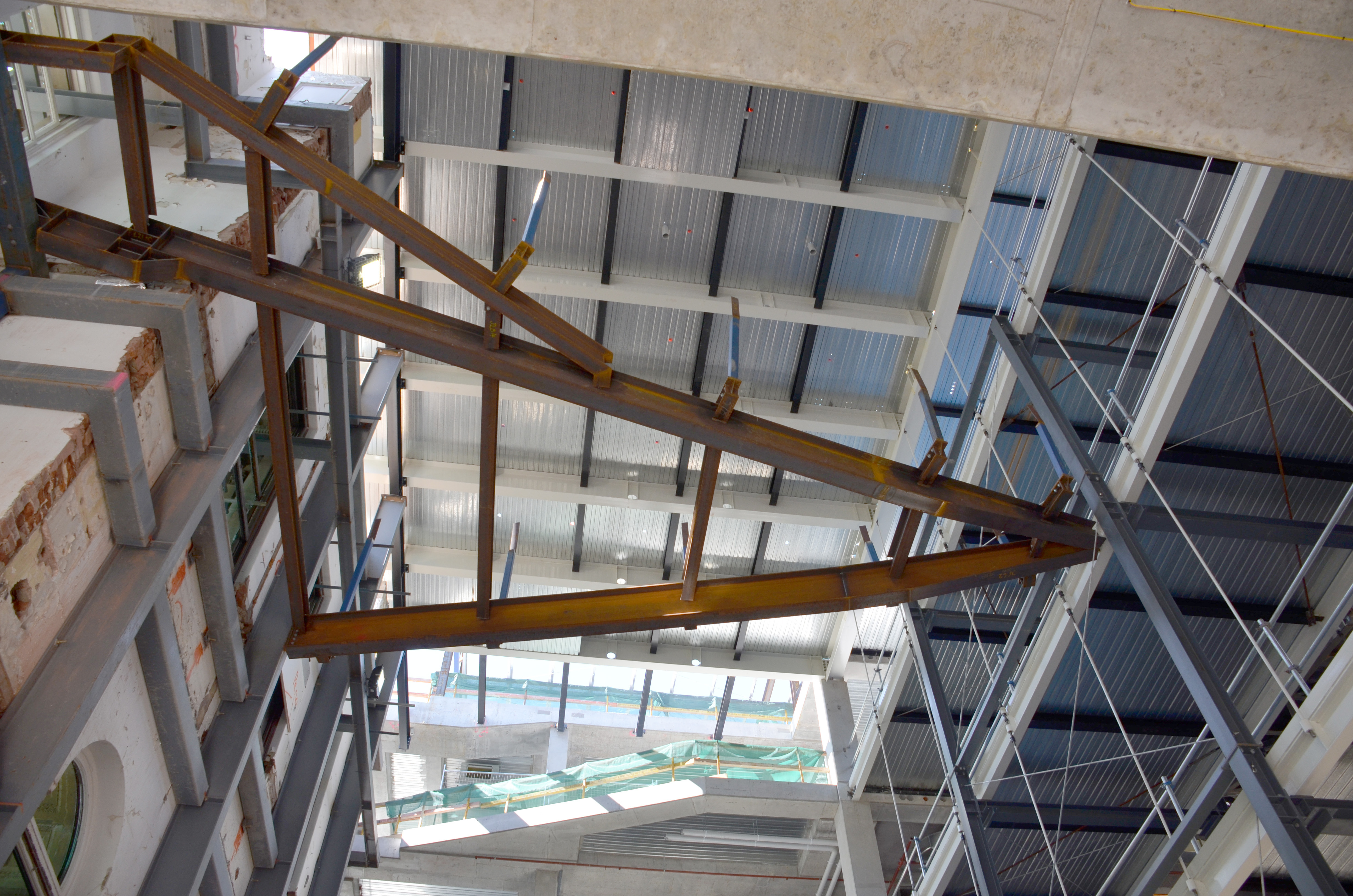 https://archive.abp.unimelb.edu.au/objects/images/Construction/Images/Structural steel/Jungle jim/DSC_4253.JPG