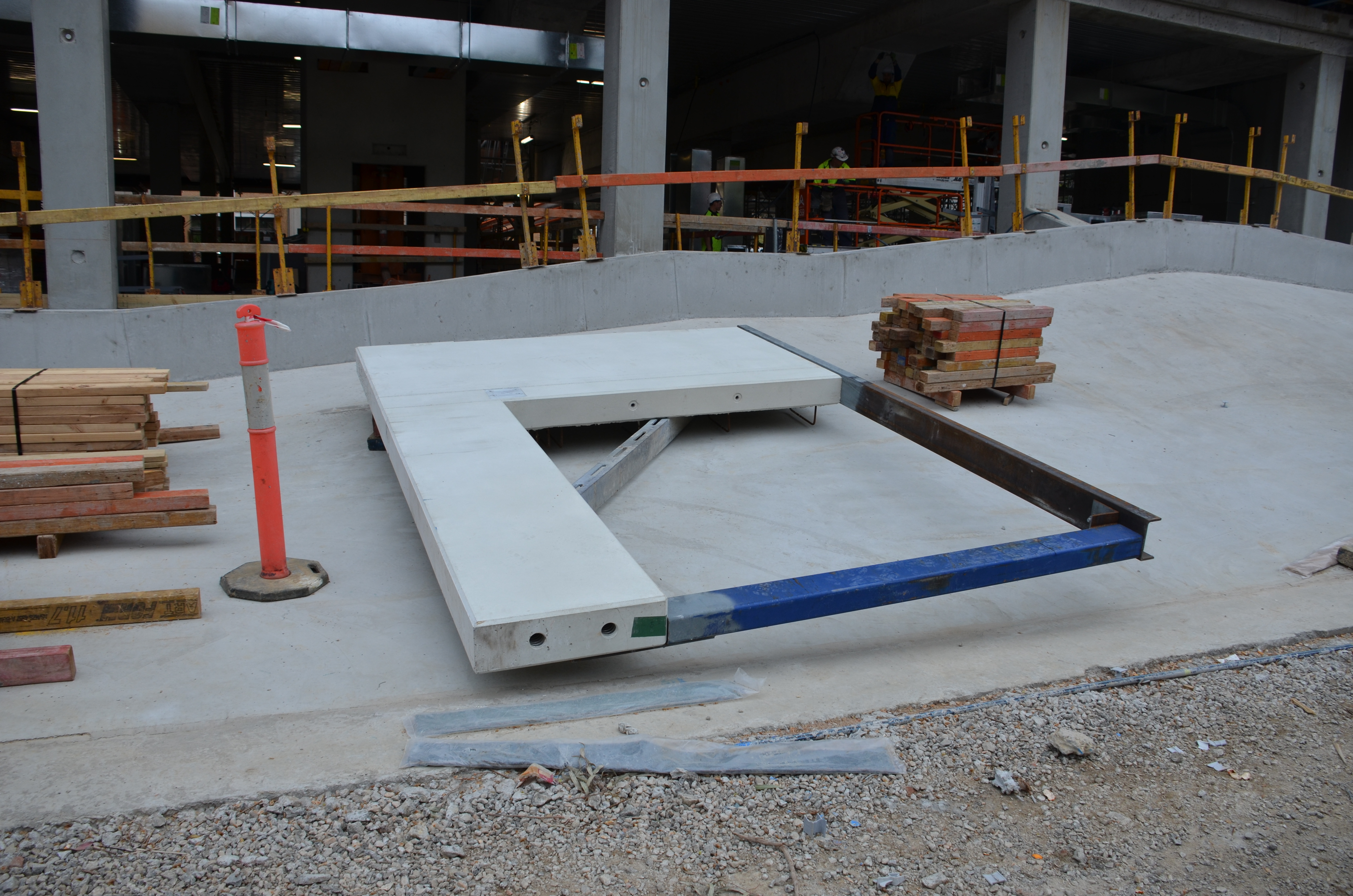 https://archive.abp.unimelb.edu.au/objects/images/Construction/Images/Facades/Precast concrete/Levels 1-5/DSC_2630.JPG https://archive.abp.unimelb.edu.au/objects/images/Construction/Images/Facades/Precast concrete/Levels 1-5/DSC_2630.JPG