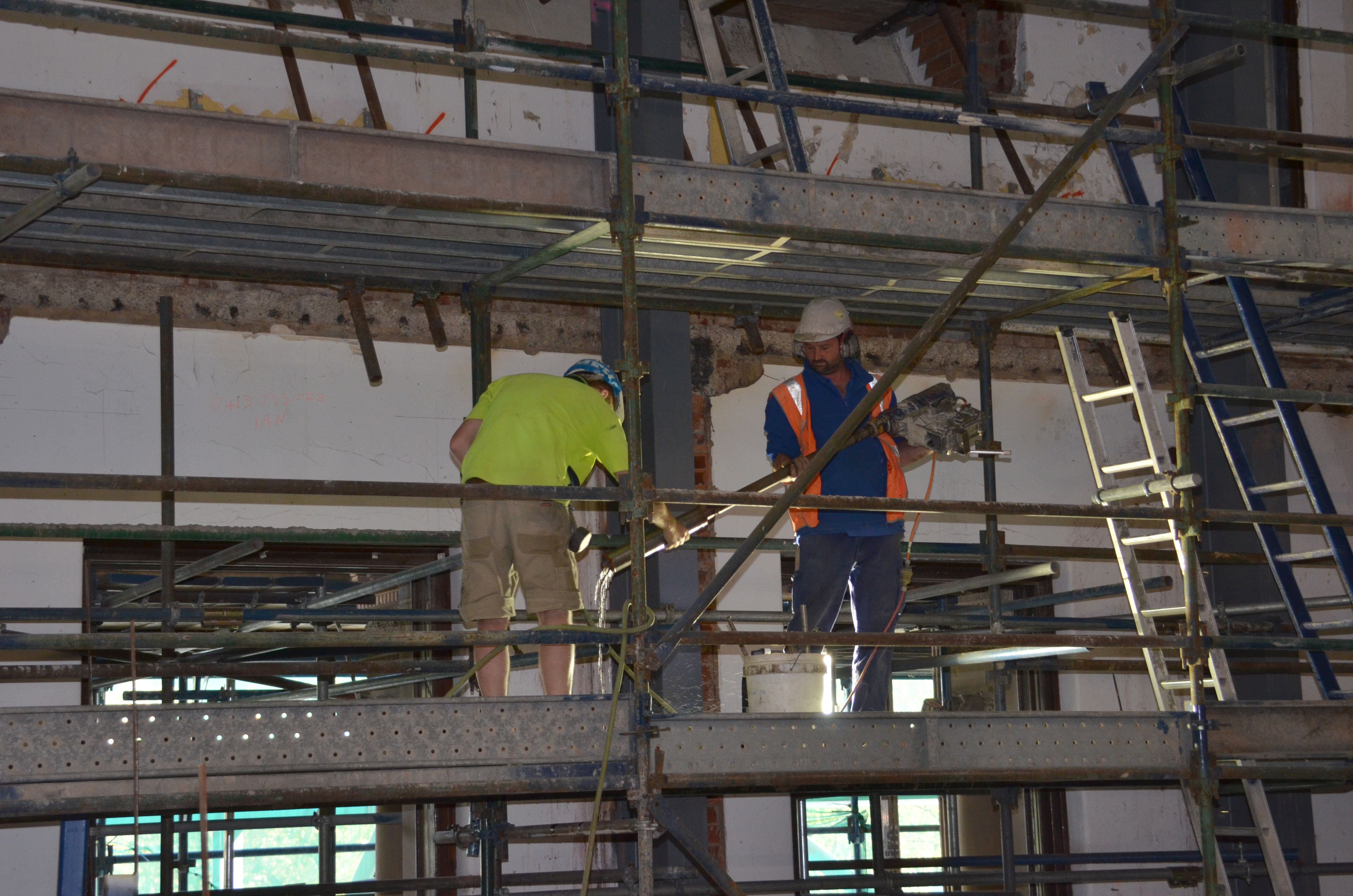 https://archive.abp.unimelb.edu.au/objects/images/Construction/Images/Facades/Joseph Reed/Restoration during BM construction/DSC_6539.JPG https://archive.abp.unimelb.edu.au/objects/images/Construction/Images/Facades/Joseph Reed/Restoration during BM construction/DSC_6539.JPG