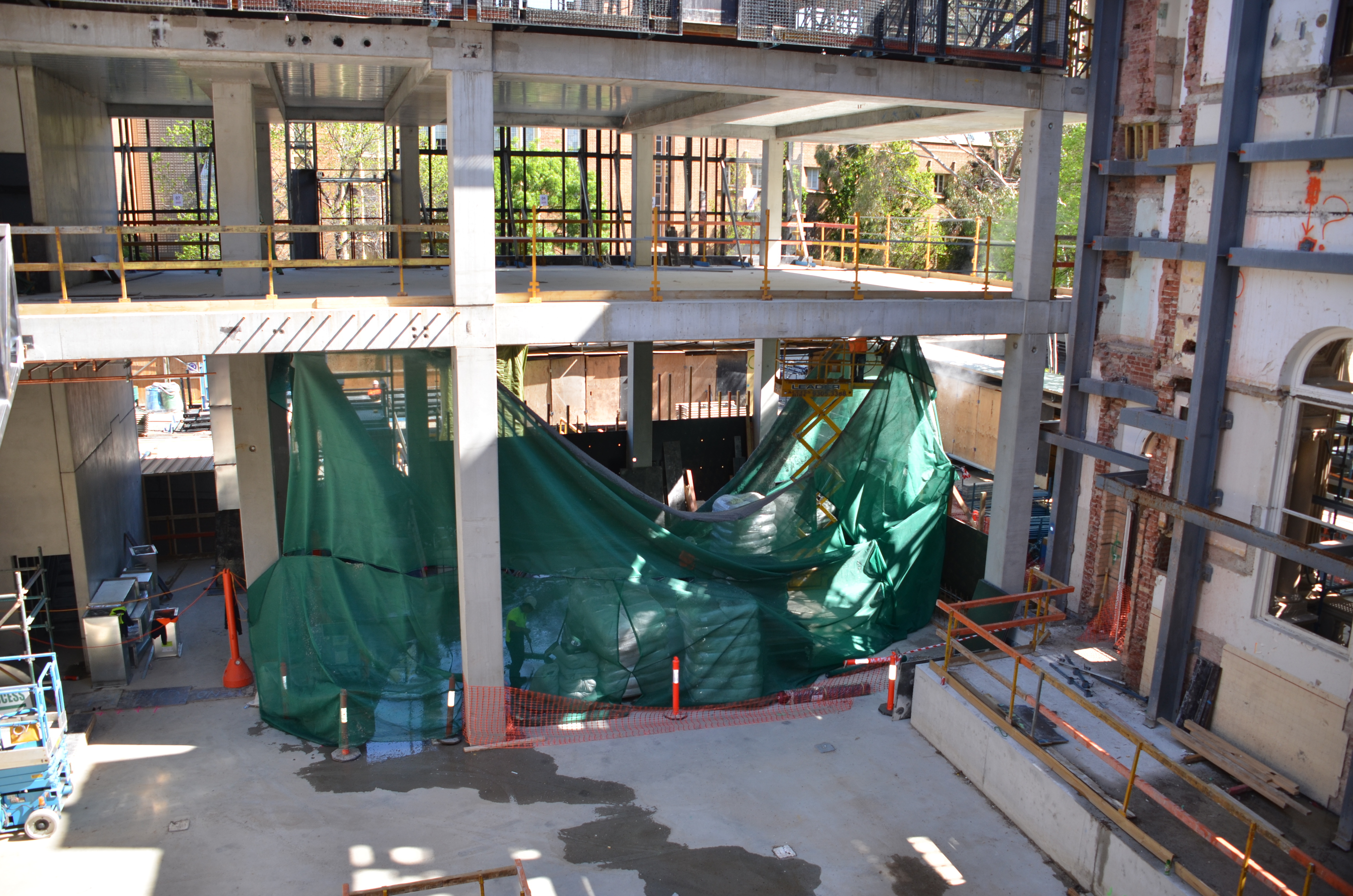 https://archive.abp.unimelb.edu.au/objects/images/Construction/Images/Ceilings/Acoustic spray ceilings/DSC_3184.JPG https://archive.abp.unimelb.edu.au/objects/images/Construction/Images/Ceilings/Acoustic spray ceilings/DSC_3184.JPG