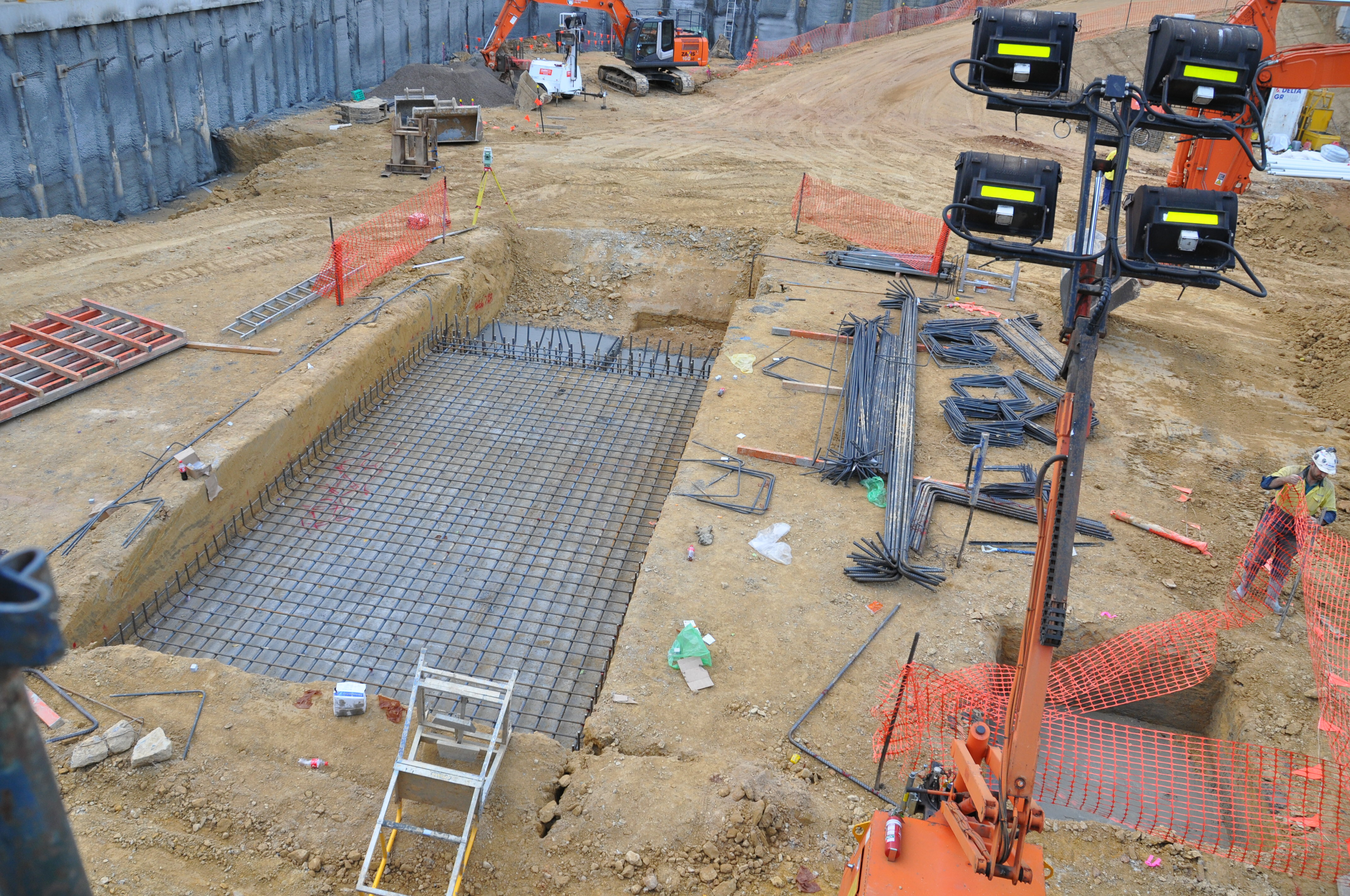 https://archive.abp.unimelb.edu.au/objects/images/Construction/Images/Pad footings & raft footings/DSC_0276.JPG https://archive.abp.unimelb.edu.au/objects/images/Construction/Images/Pad footings & raft footings/DSC_0276.JPG