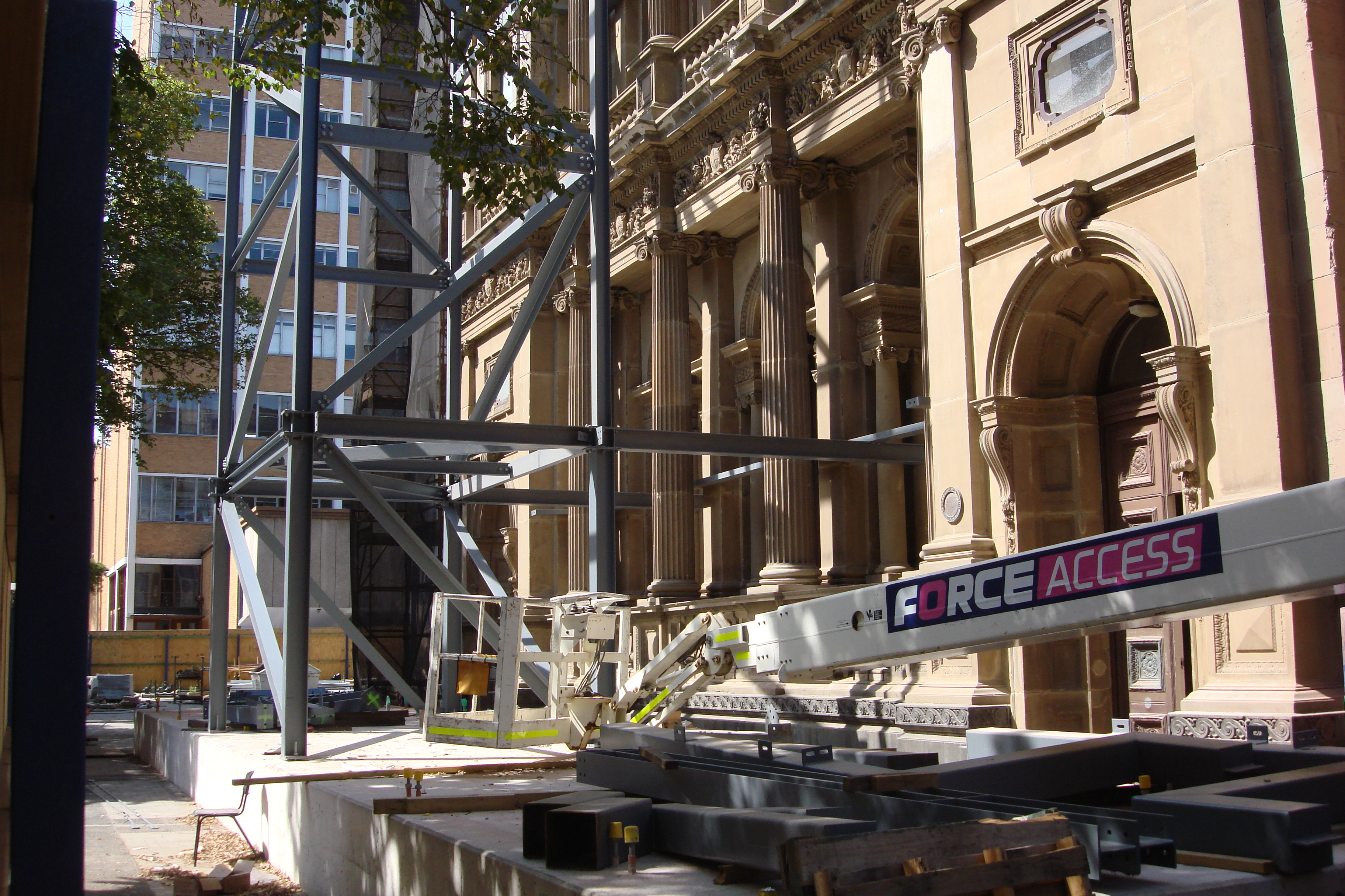 https://archive.abp.unimelb.edu.au/objects/images/Pre-construction/Joseph Reed facade works/DSC08270.JPG https://archive.abp.unimelb.edu.au/objects/images/Pre-construction/Joseph Reed facade works/DSC08270.JPG