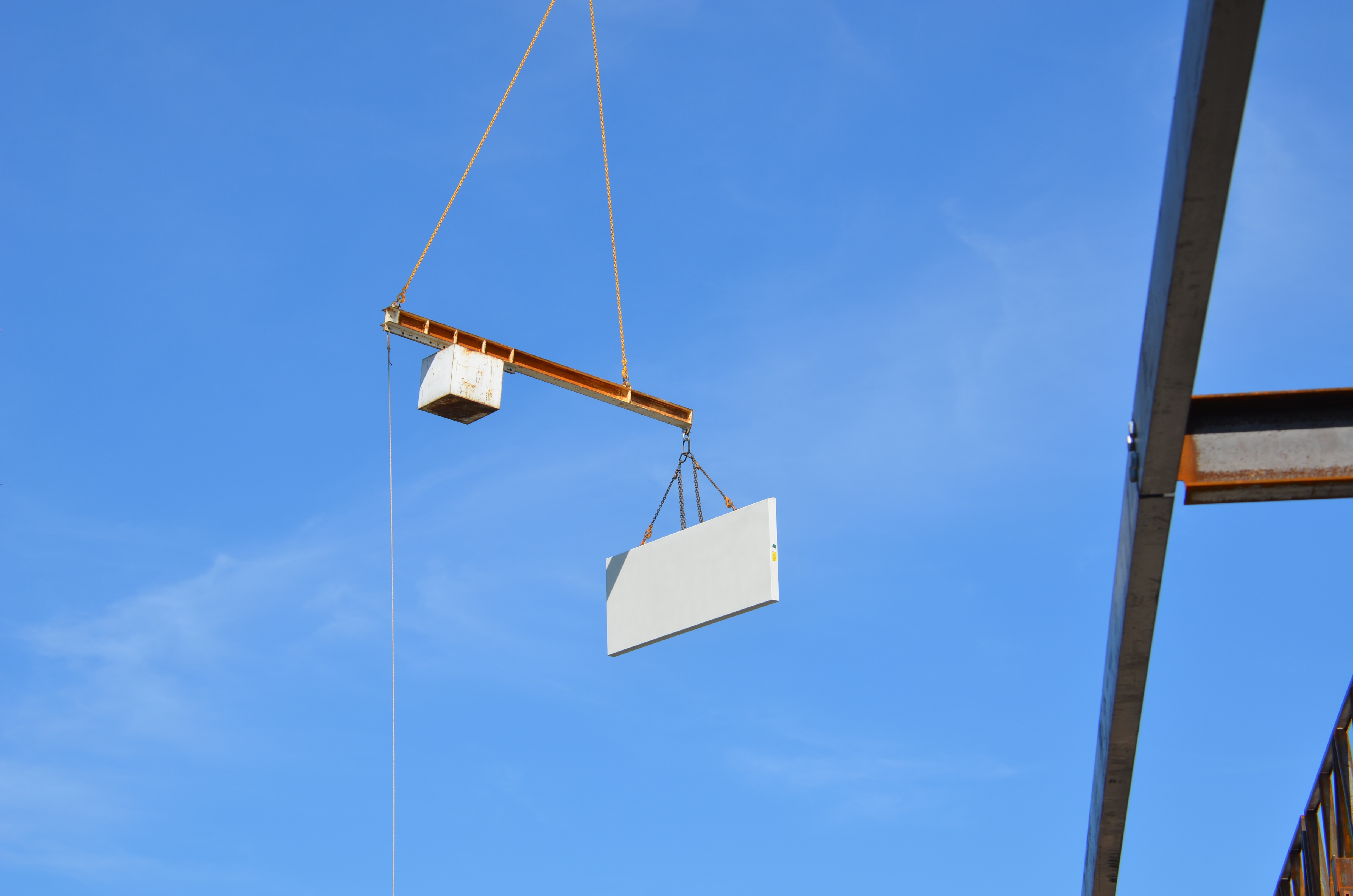 https://archive.abp.unimelb.edu.au/objects/images/Construction/Images/Facades/Precast concrete/Polished south side/DSC_4341.JPG