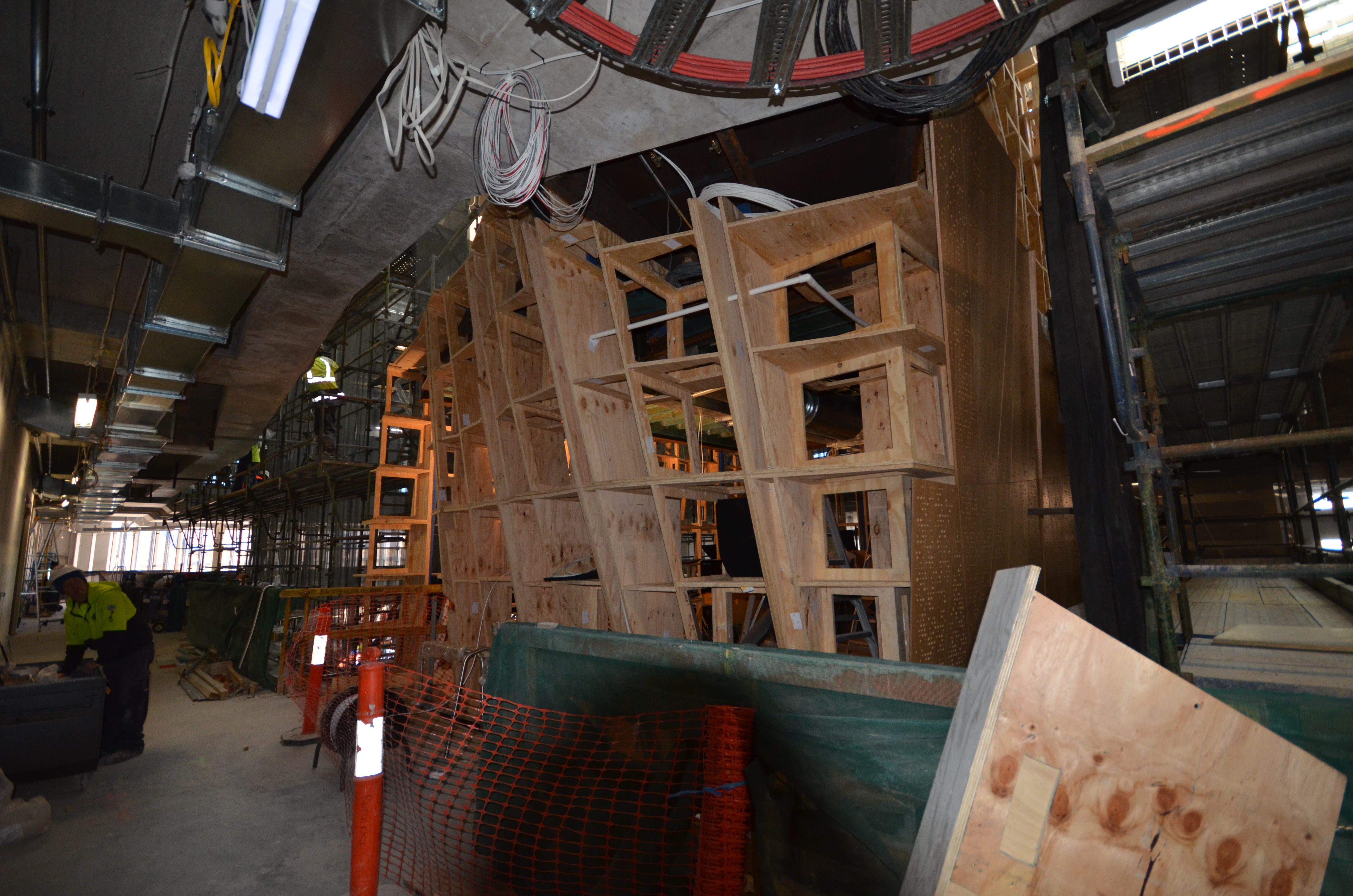 https://archive.abp.unimelb.edu.au/objects/images/Construction/Images/Hanging studio/Wall framing/DSC_7606.JPG https://archive.abp.unimelb.edu.au/objects/images/Construction/Images/Hanging studio/Wall framing/DSC_7606.JPG