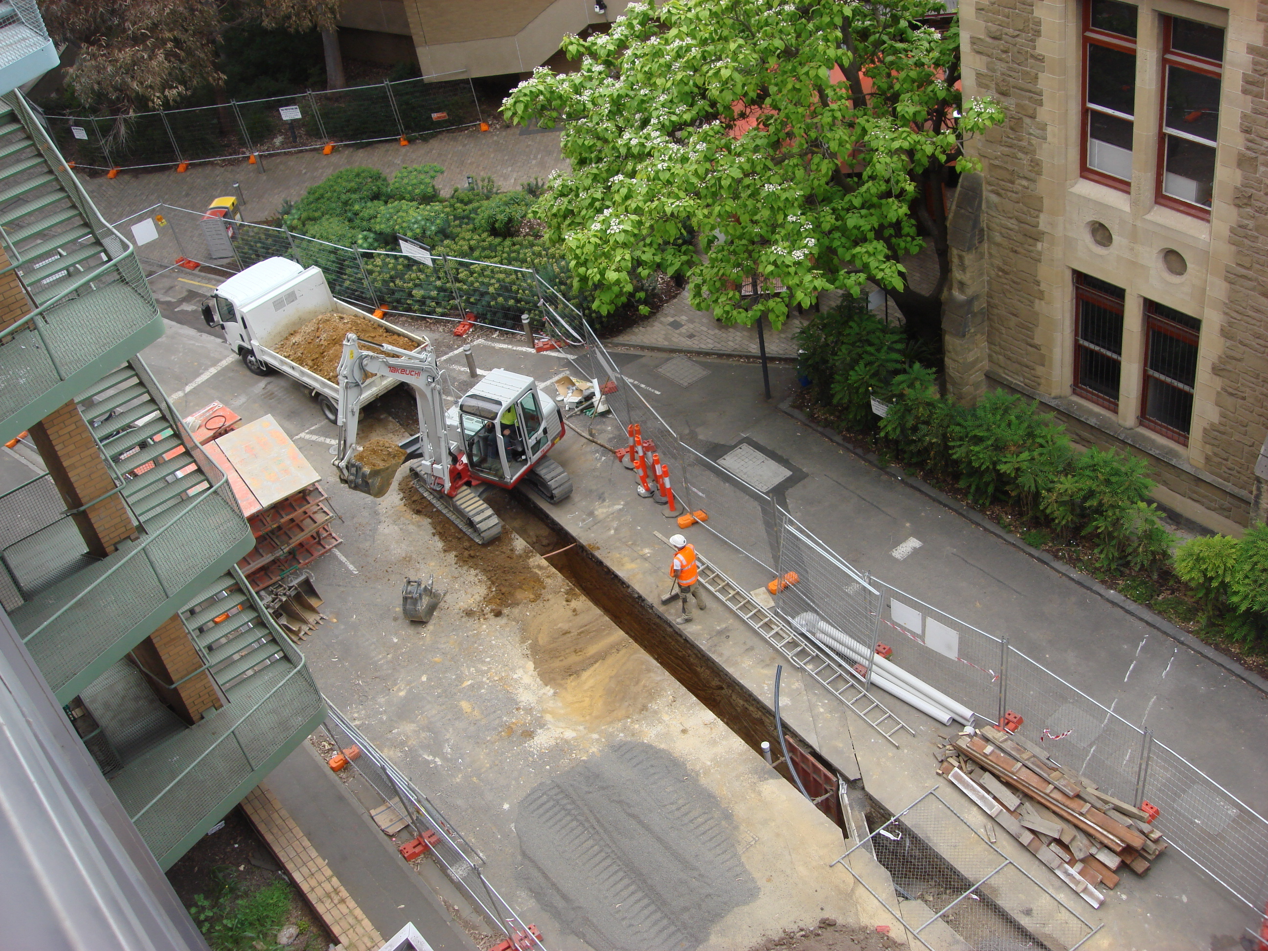 https://archive.abp.unimelb.edu.au/objects/images/Pre-construction/Enabling works/DSC07707.JPG https://archive.abp.unimelb.edu.au/objects/images/Pre-construction/Enabling works/DSC07707.JPG