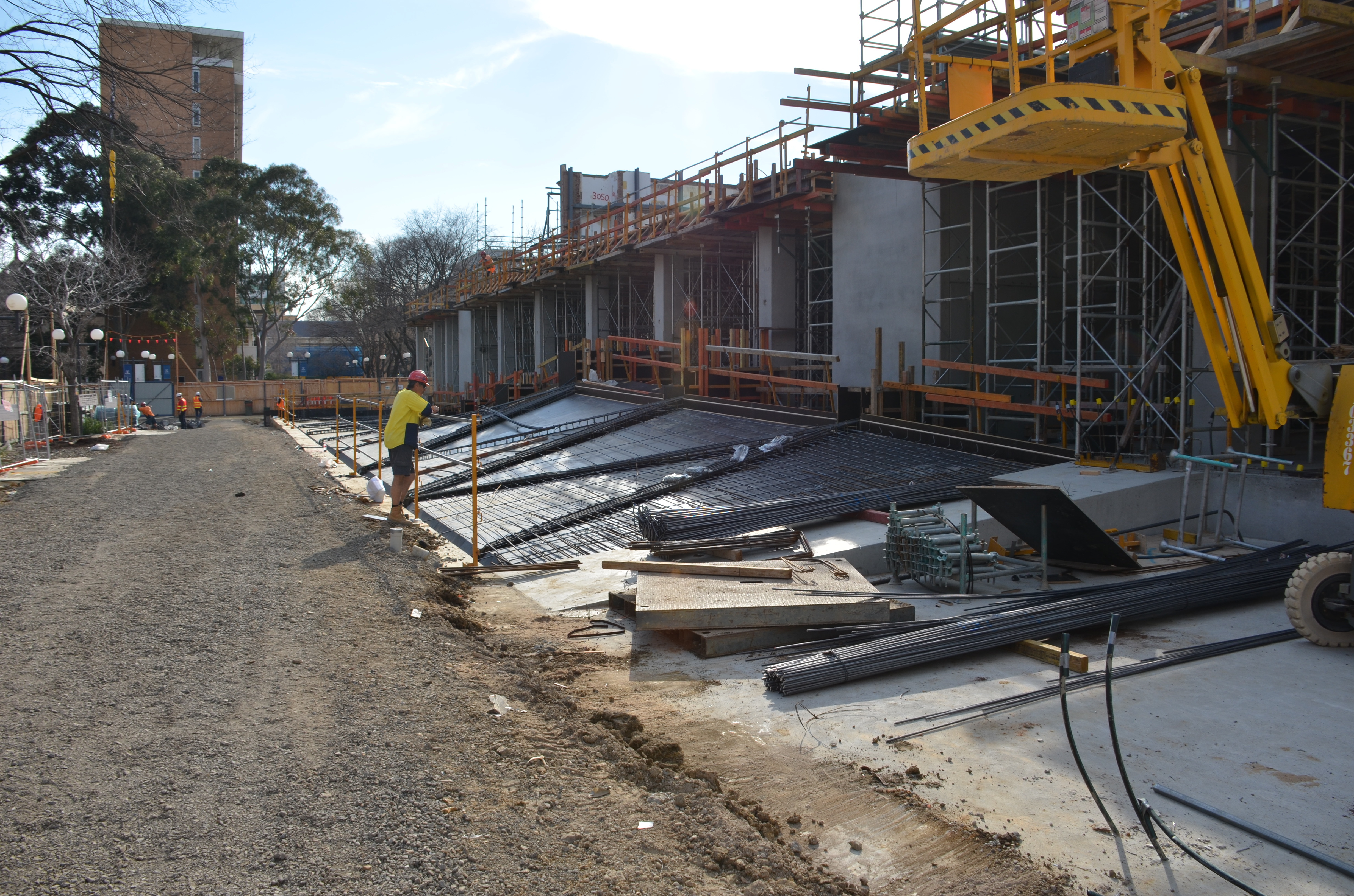 https://archive.abp.unimelb.edu.au/objects/images/Construction/Images/Concrete suspended slabs and beams/Wishbone beams library/DSC_1663.JPG