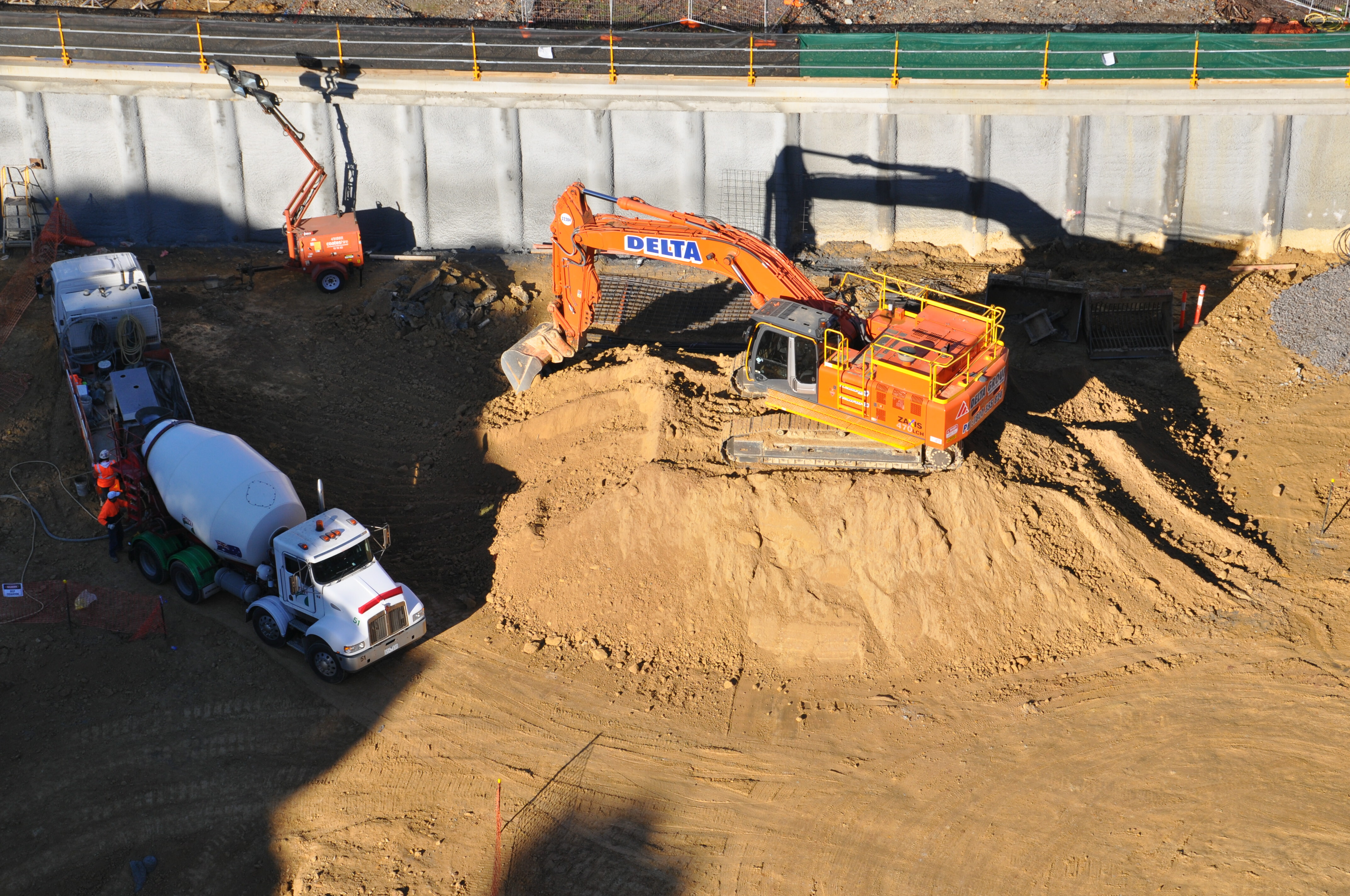 https://archive.abp.unimelb.edu.au/objects/images/Construction/Images/Basement/Bulk excavation/DSC_0256.JPG