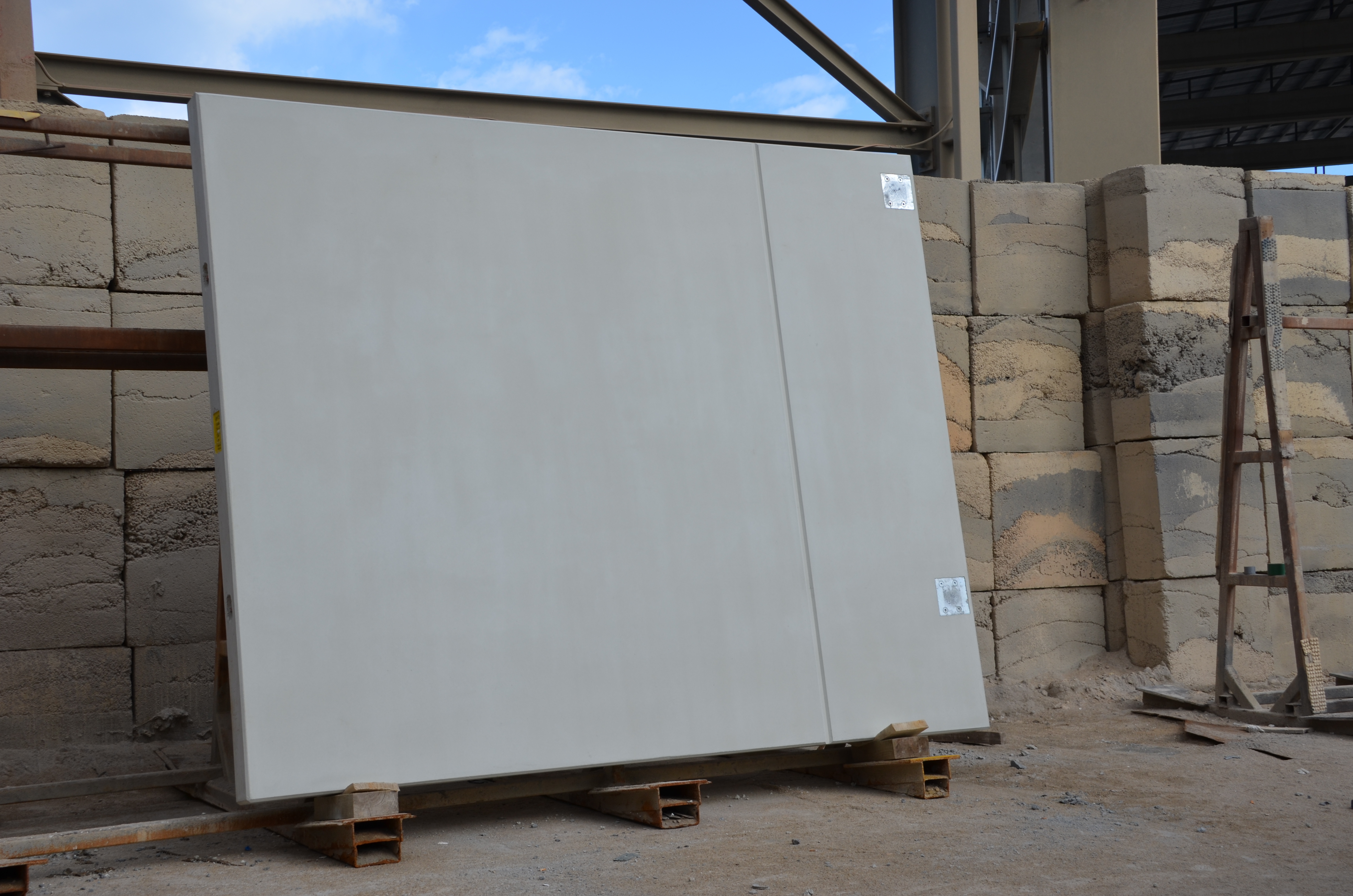 https://archive.abp.unimelb.edu.au/objects/images/Construction/Images/Facades/Precast concrete/Manufacture by Bianco/DSC_1850.JPG https://archive.abp.unimelb.edu.au/objects/images/Construction/Images/Facades/Precast concrete/Manufacture by Bianco/DSC_1850.JPG