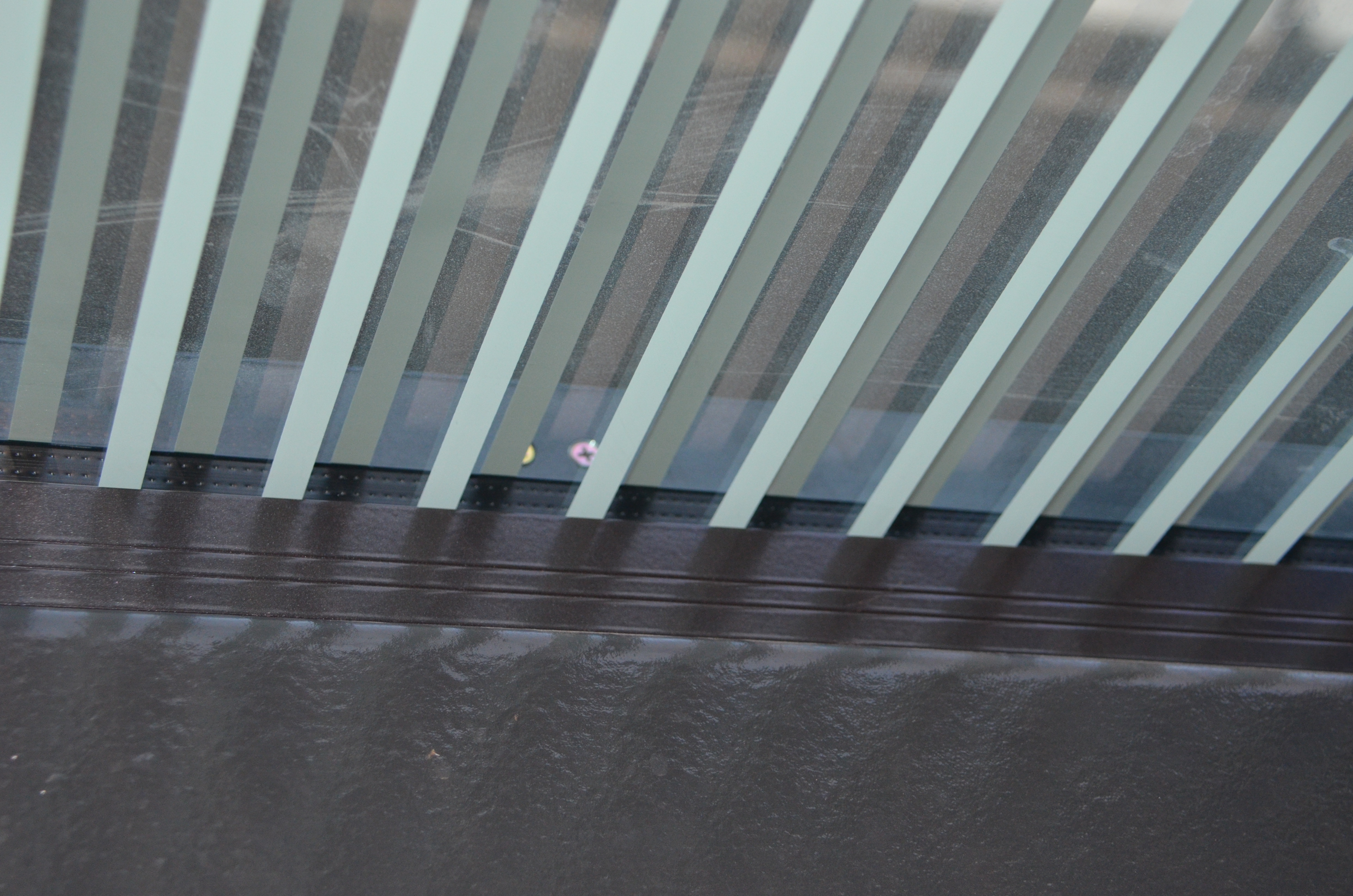 https://archive.abp.unimelb.edu.au/objects/images/Construction/Images/Roof/Glazed atrium roof/Delivery & Installation/DSC_5119.JPG https://archive.abp.unimelb.edu.au/objects/images/Construction/Images/Roof/Glazed atrium roof/Delivery & Installation/DSC_5119.JPG