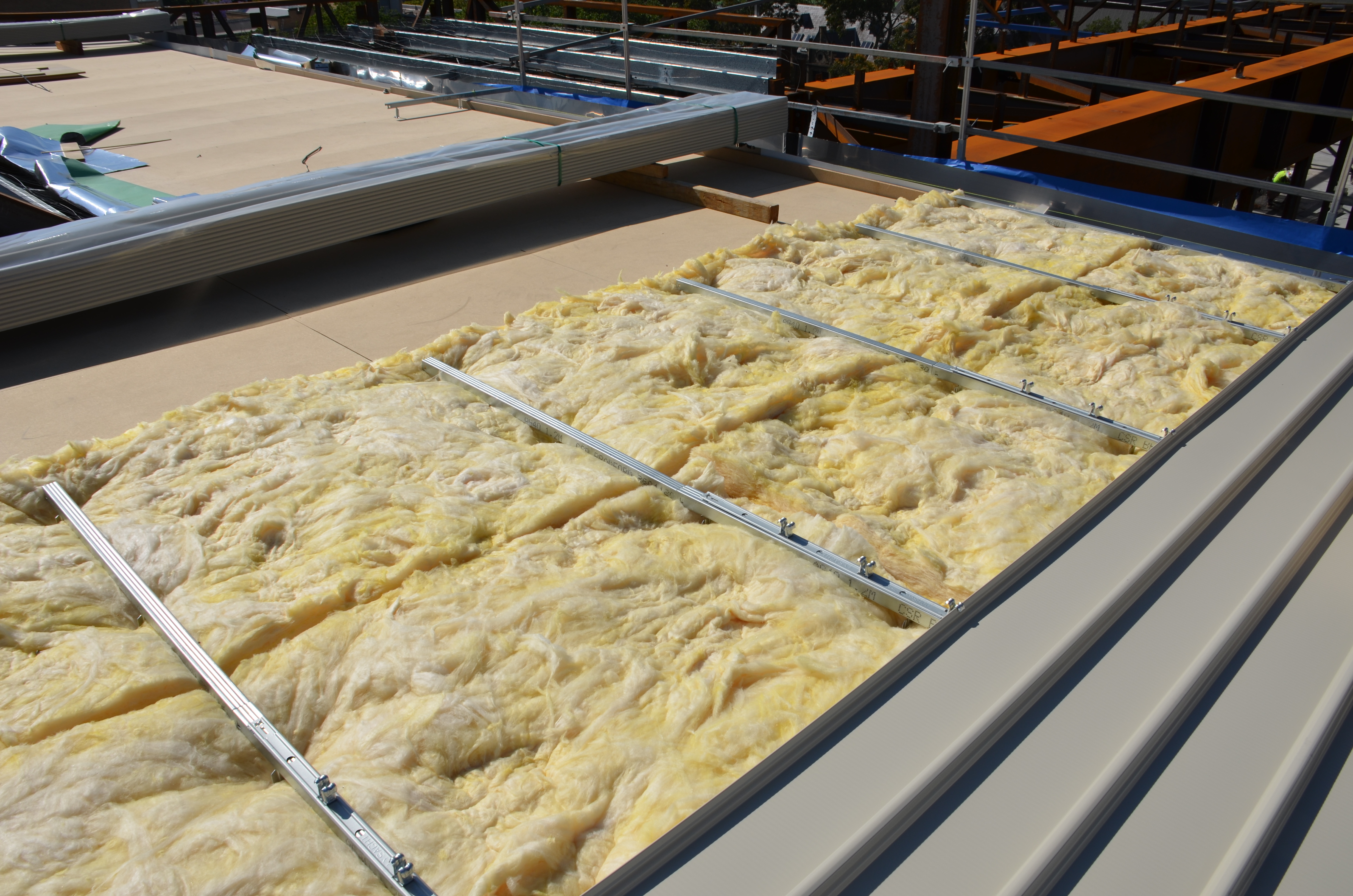 https://archive.abp.unimelb.edu.au/objects/images/Construction/Images/Roof/Roof sheeting, flashings and gutters/DSC_4372.JPG