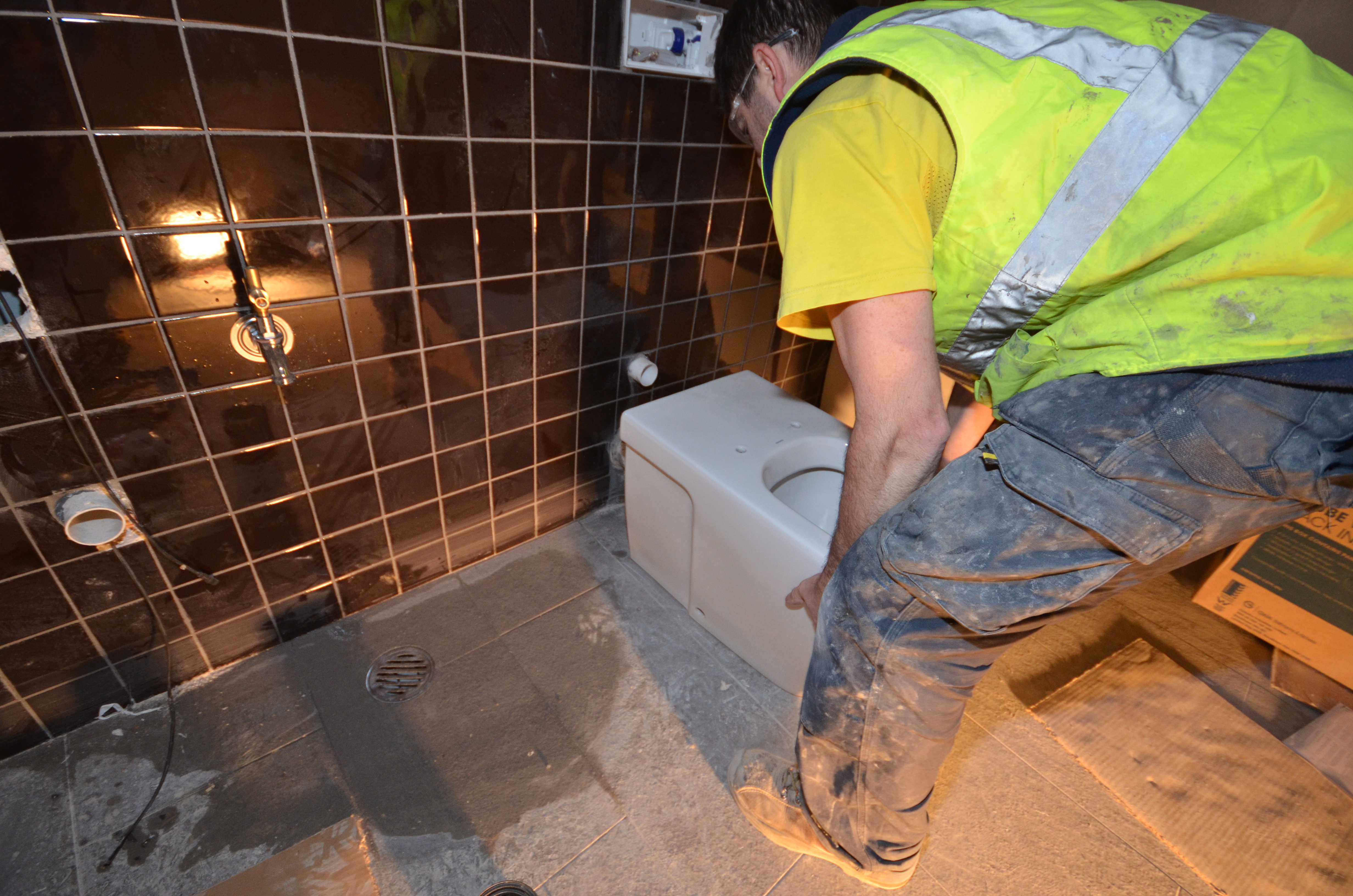 https://archive.abp.unimelb.edu.au/objects/images/Construction/Images/Fitouts/Toilets/DSC_8935.JPG