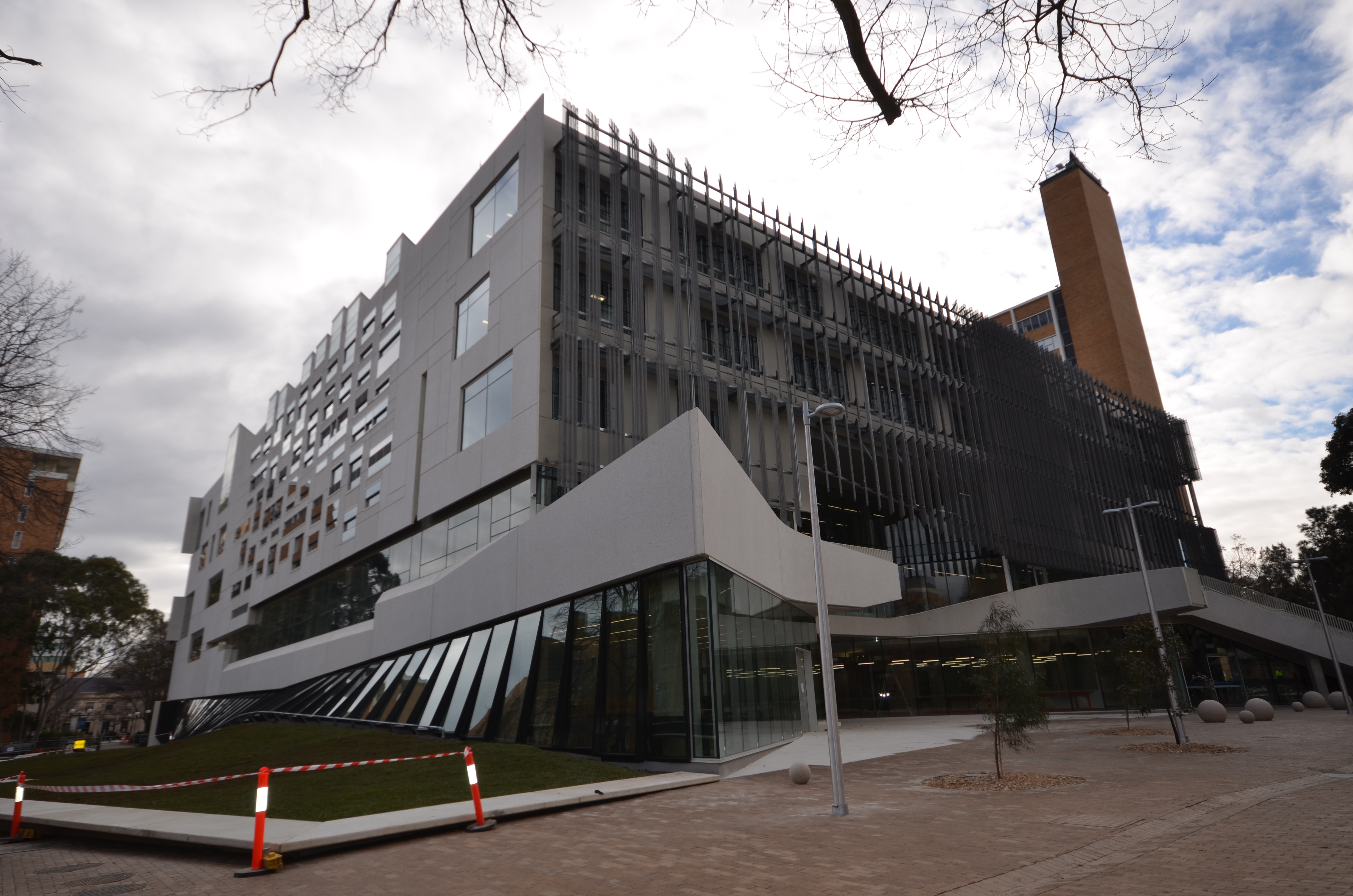 https://archive.abp.unimelb.edu.au/objects/images/Construction/Images/External finished building/DSC_9866.JPG https://archive.abp.unimelb.edu.au/objects/images/Construction/Images/External finished building/DSC_9866.JPG