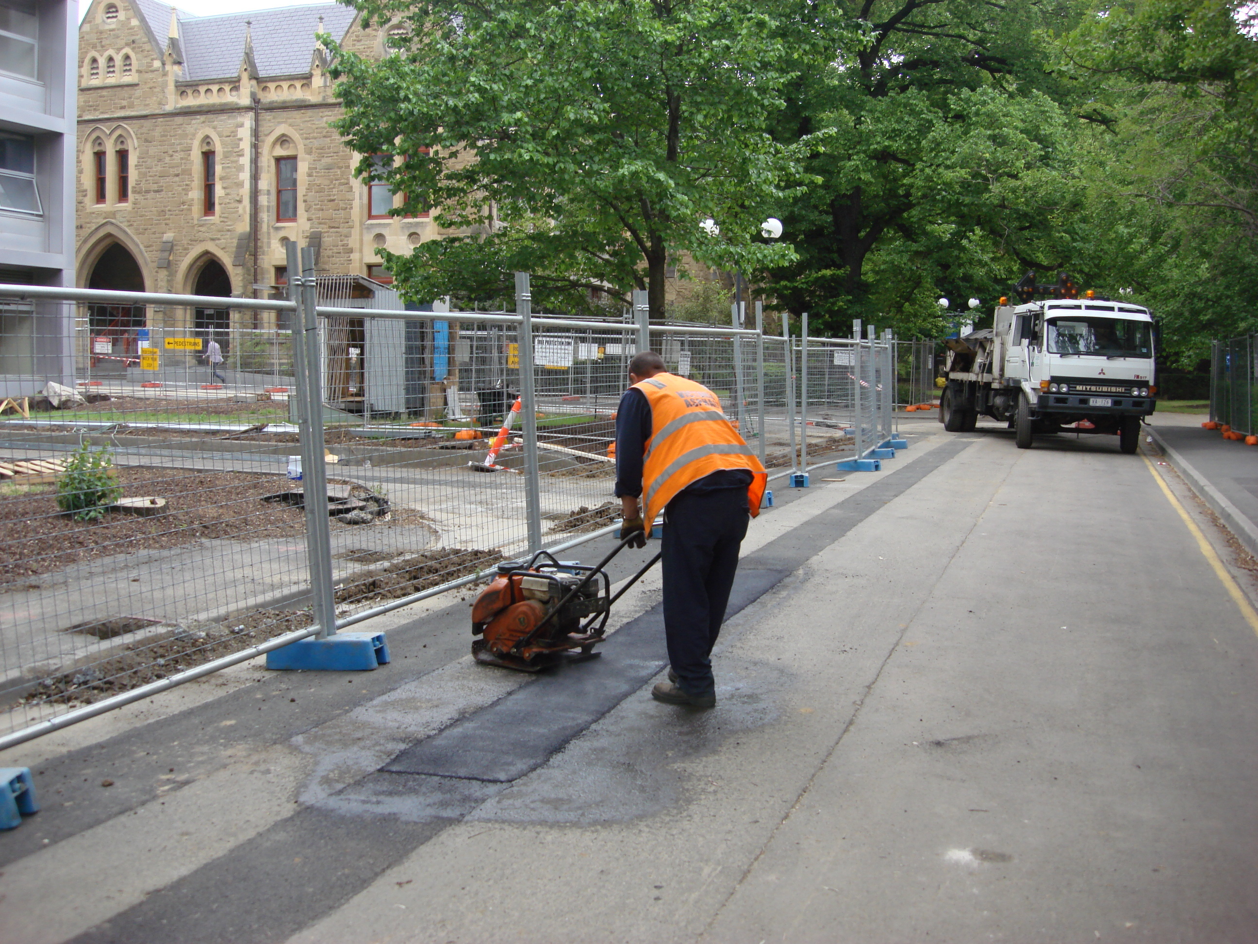 https://archive.abp.unimelb.edu.au/objects/images/Pre-construction/Enabling works/DSC07748.JPG https://archive.abp.unimelb.edu.au/objects/images/Pre-construction/Enabling works/DSC07748.JPG