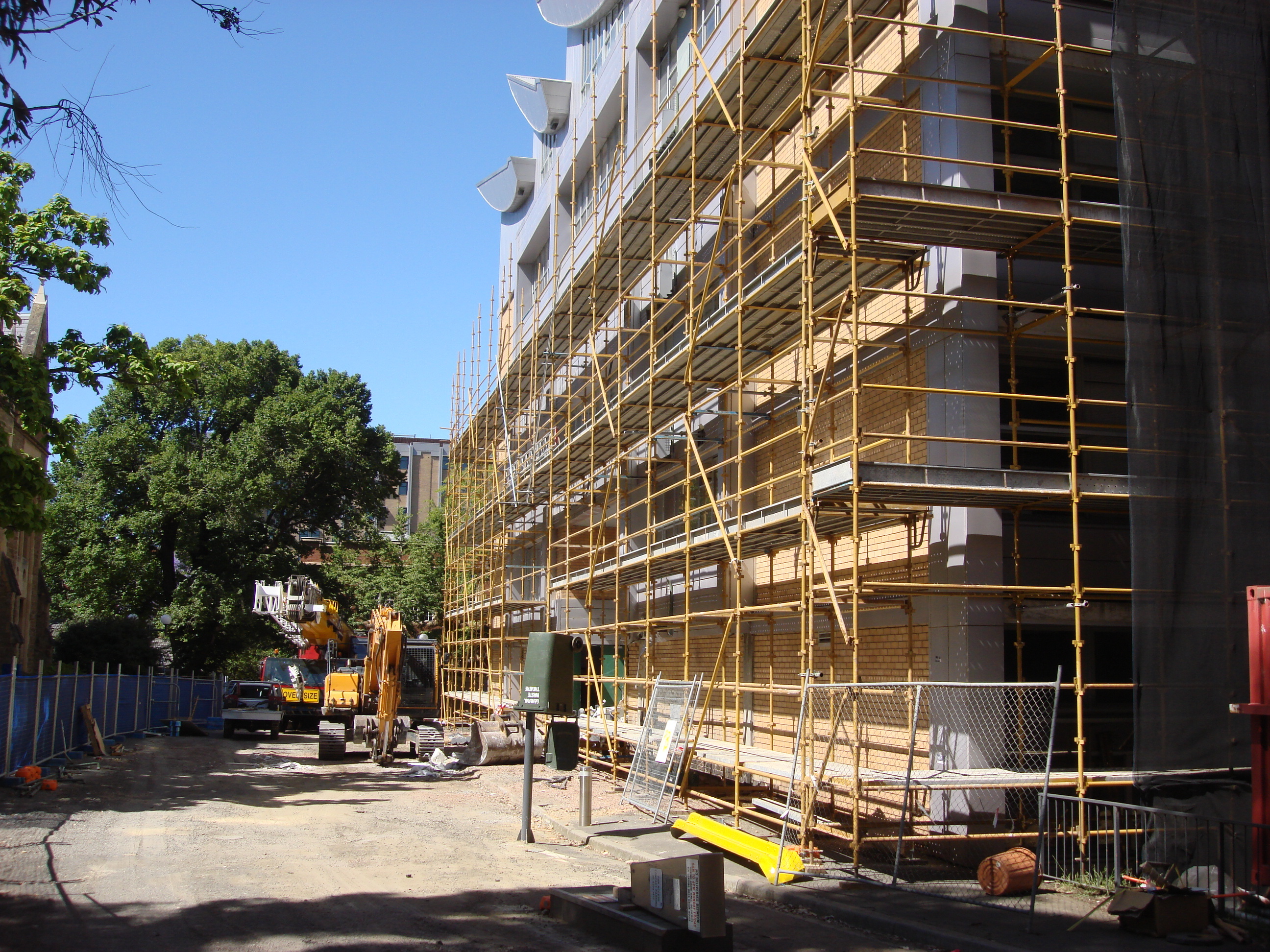 https://archive.abp.unimelb.edu.au/objects/images/Pre-construction/Scaffolding/DSC07891.JPG https://archive.abp.unimelb.edu.au/objects/images/Pre-construction/Scaffolding/DSC07891.JPG