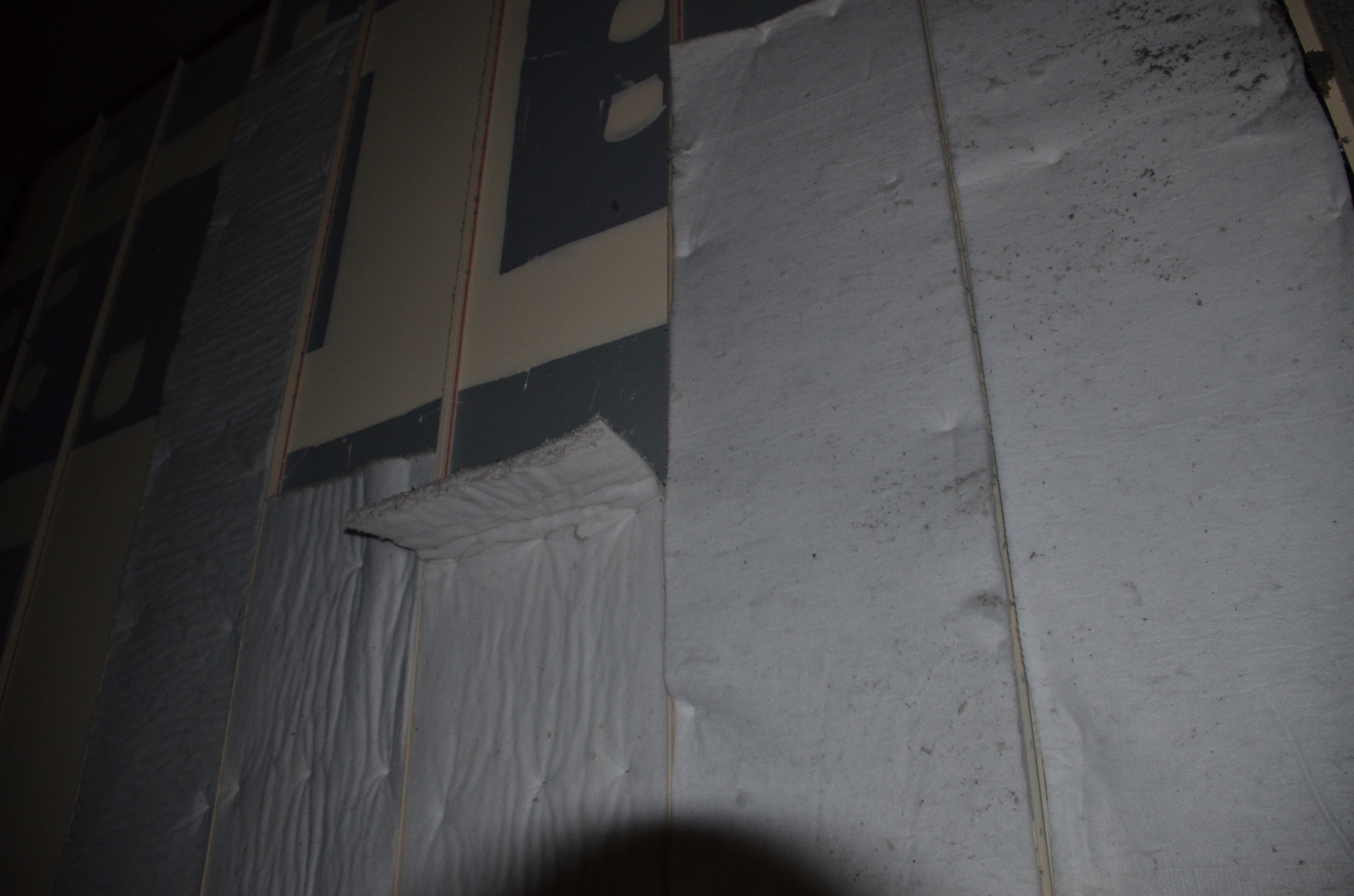 https://archive.abp.unimelb.edu.au/objects/images/Construction/Images/Wall linings and finishes/Small and large lecture theatre acoustic felt/DSC_6458.JPG