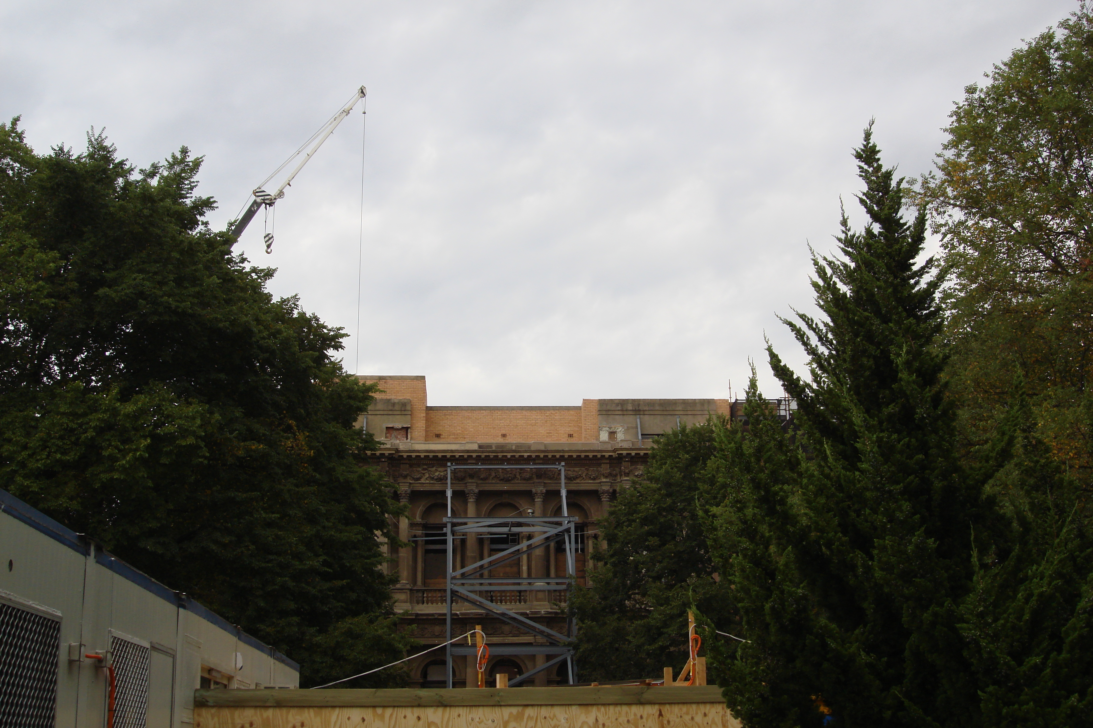 https://archive.abp.unimelb.edu.au/objects/images/Pre-construction/Joseph Reed facade works/DSC08275.JPG