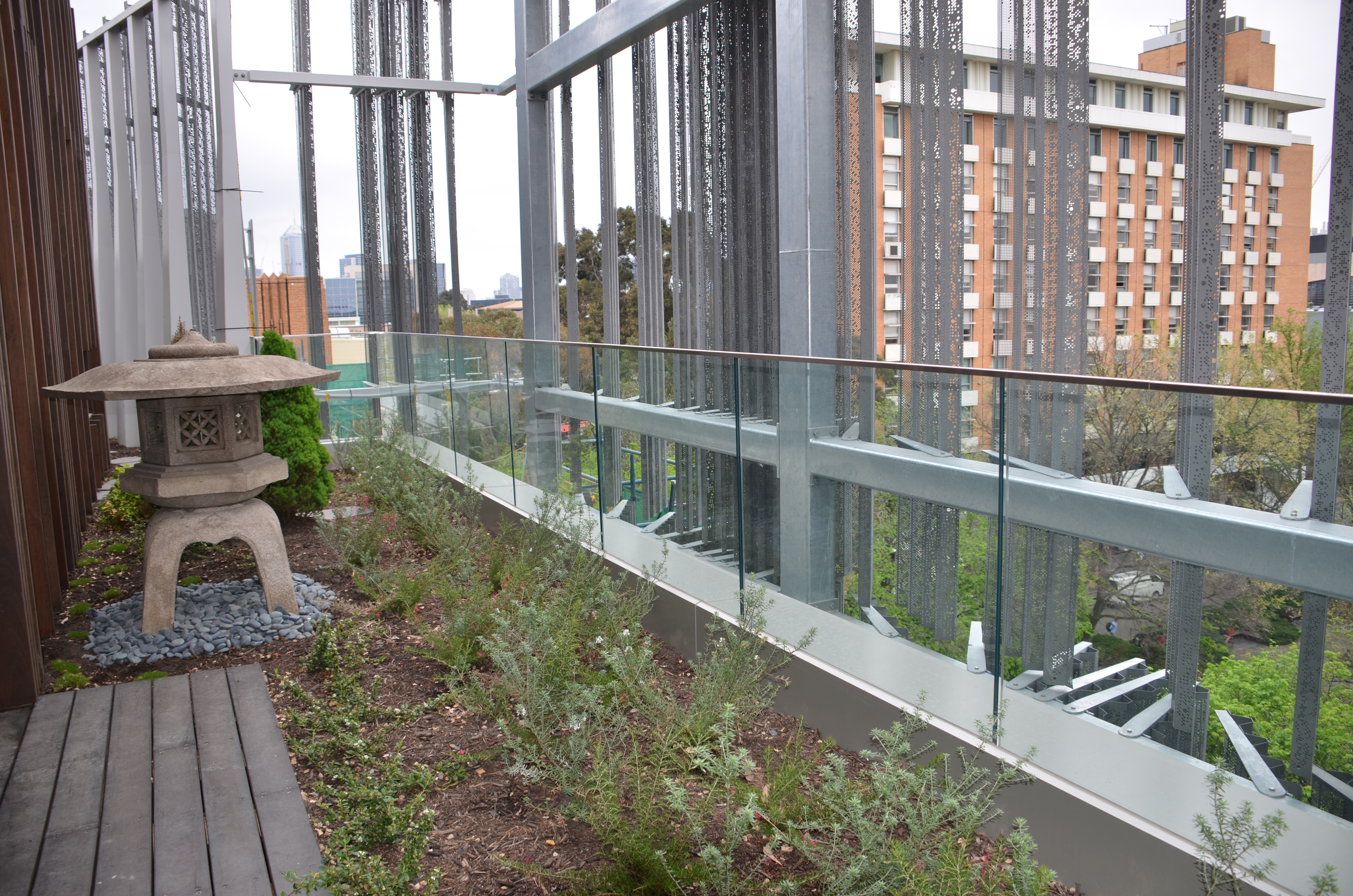 https://archive.abp.unimelb.edu.au/objects/images/Construction/Images/Roof/Rooftop Japanese garden/DSD_0576.JPG https://archive.abp.unimelb.edu.au/objects/images/Construction/Images/Roof/Rooftop Japanese garden/DSD_0576.JPG