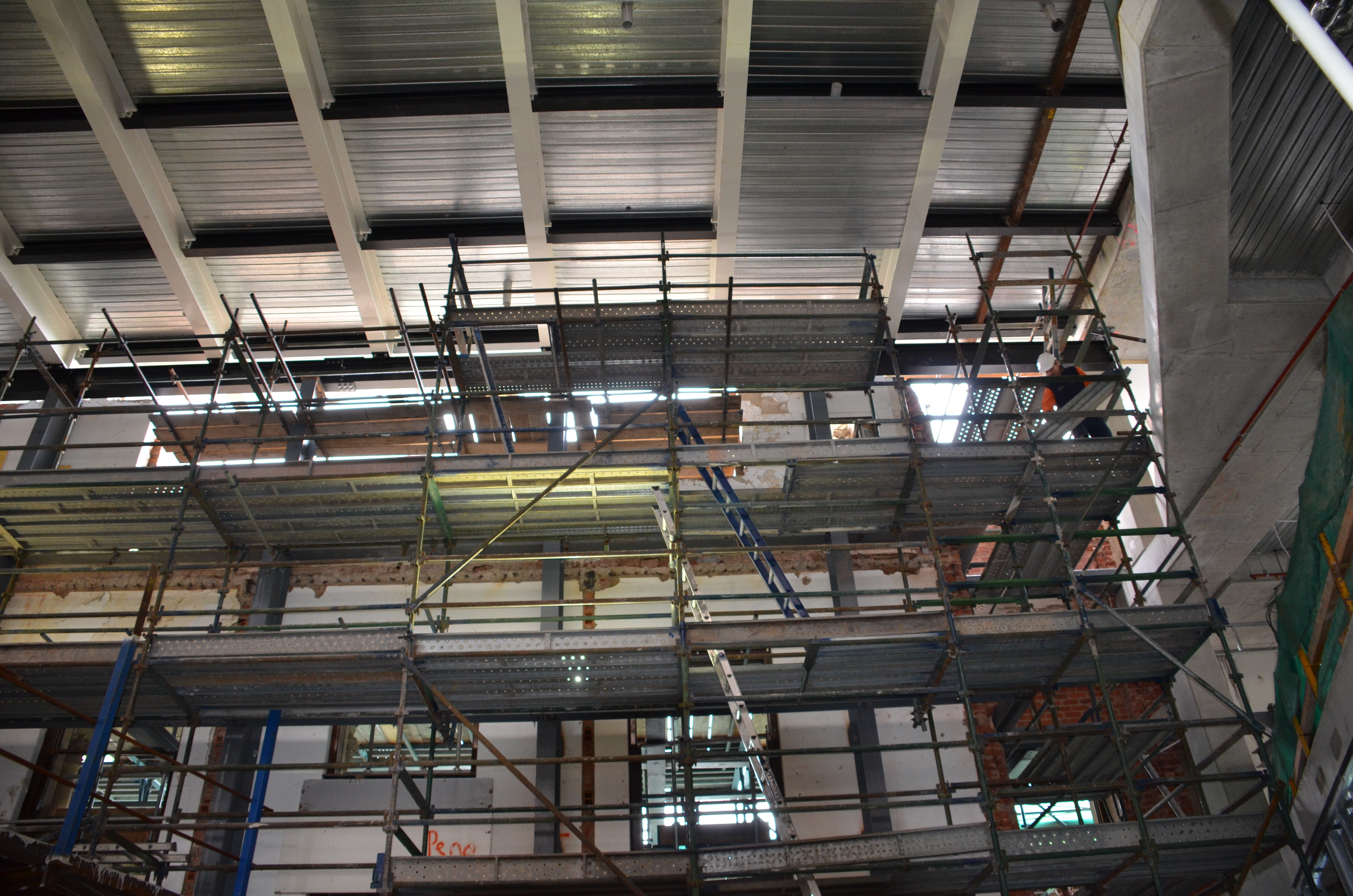 https://archive.abp.unimelb.edu.au/objects/images/Construction/Images/Facades/Joseph Reed/Restoration during BM construction/DSC_5473.JPG