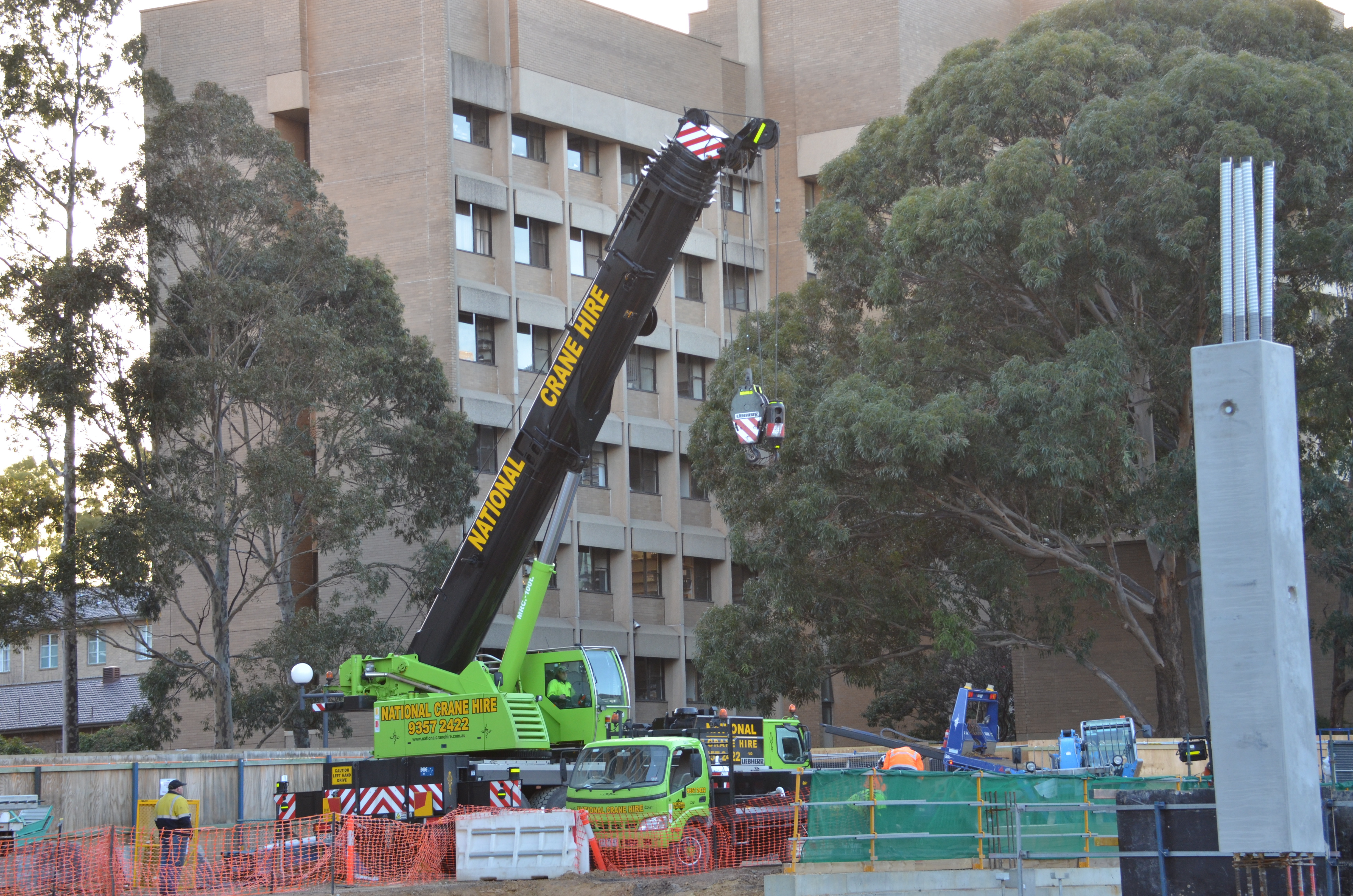 https://archive.abp.unimelb.edu.au/objects/images/Construction/Images/Precast structural concrete walls and columns/Basement/DSC_1092.JPG https://archive.abp.unimelb.edu.au/objects/images/Construction/Images/Precast structural concrete walls and columns/Basement/DSC_1092.JPG
