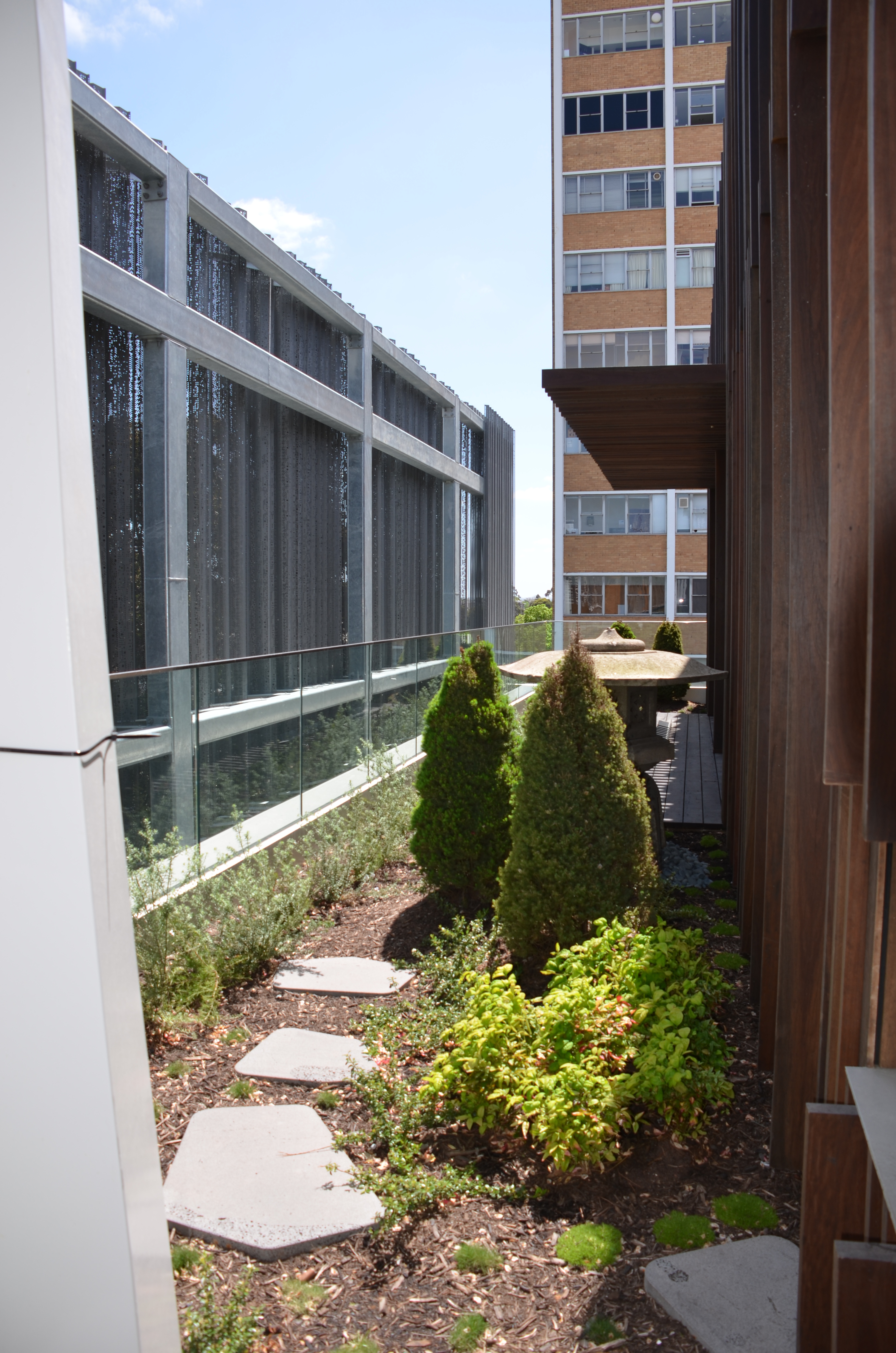 https://archive.abp.unimelb.edu.au/objects/images/Construction/Images/Roof/Rooftop Japanese garden/DSD_0592.JPG https://archive.abp.unimelb.edu.au/objects/images/Construction/Images/Roof/Rooftop Japanese garden/DSD_0592.JPG