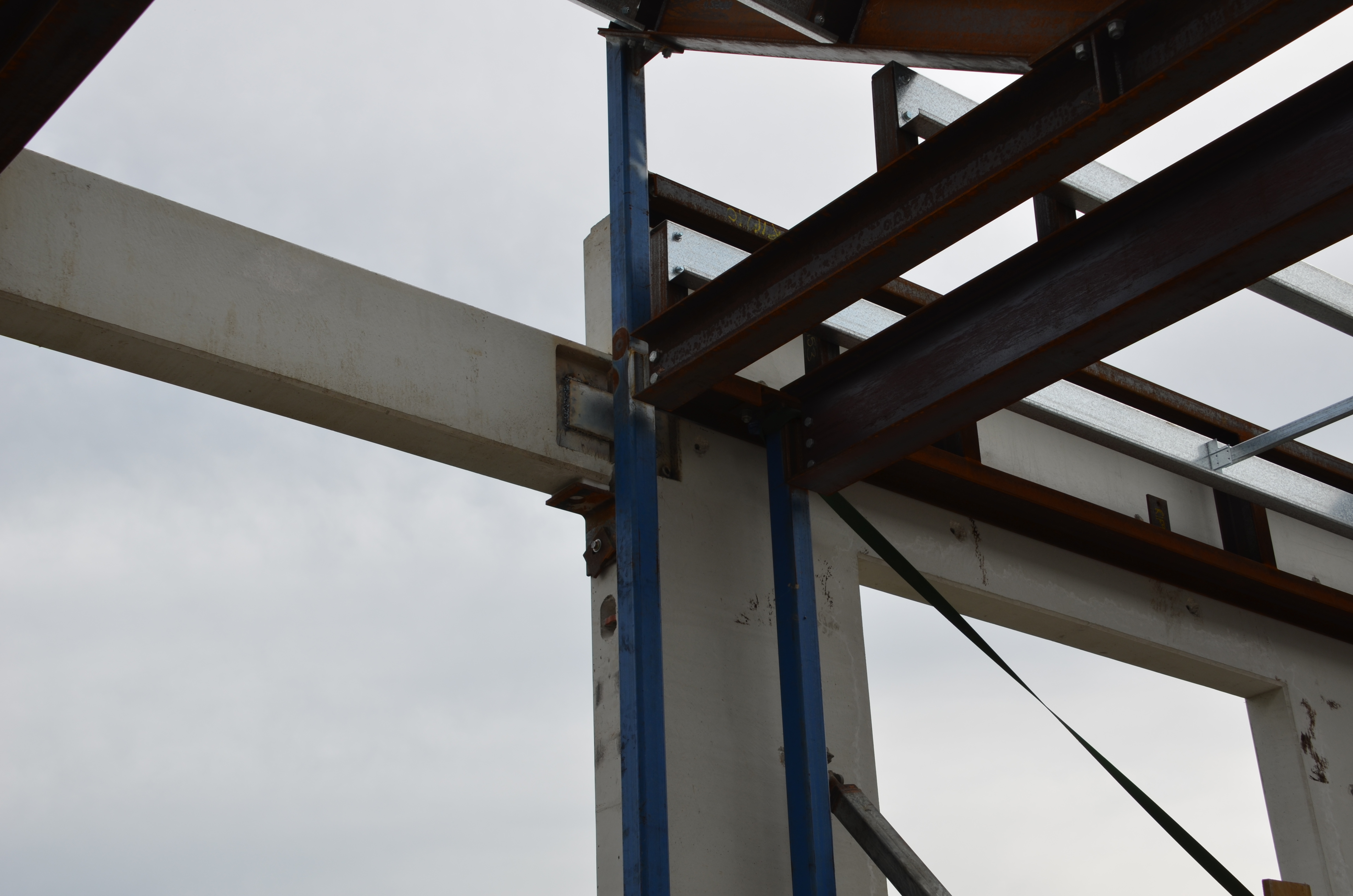 https://archive.abp.unimelb.edu.au/objects/images/Construction/Images/Structural steel/General roof/DSC_3826.JPG