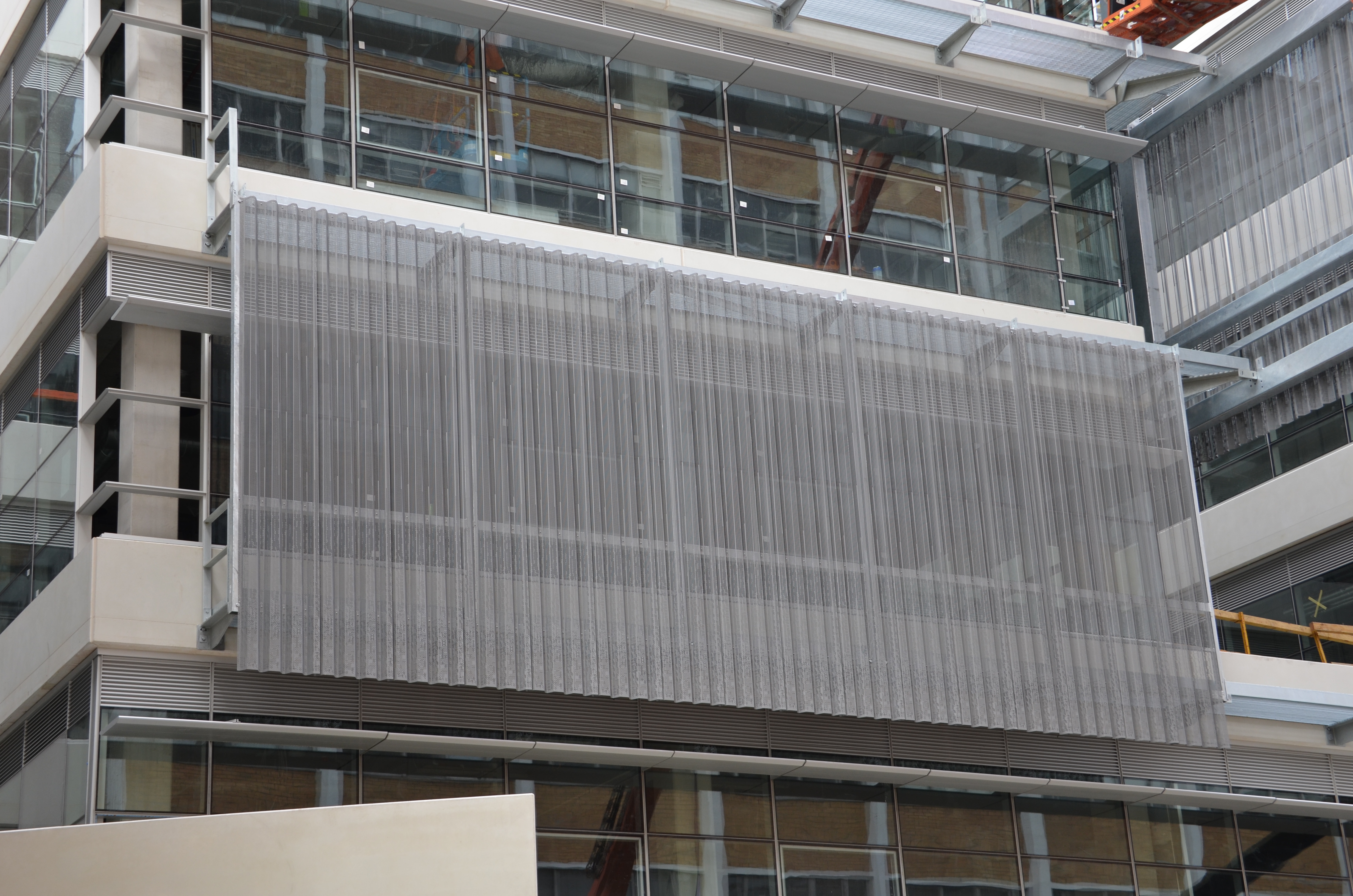 https://archive.abp.unimelb.edu.au/objects/images/Construction/Images/Facades/Zinc screens & access platforms/Zinc screens and frames/DSC_6383.JPG