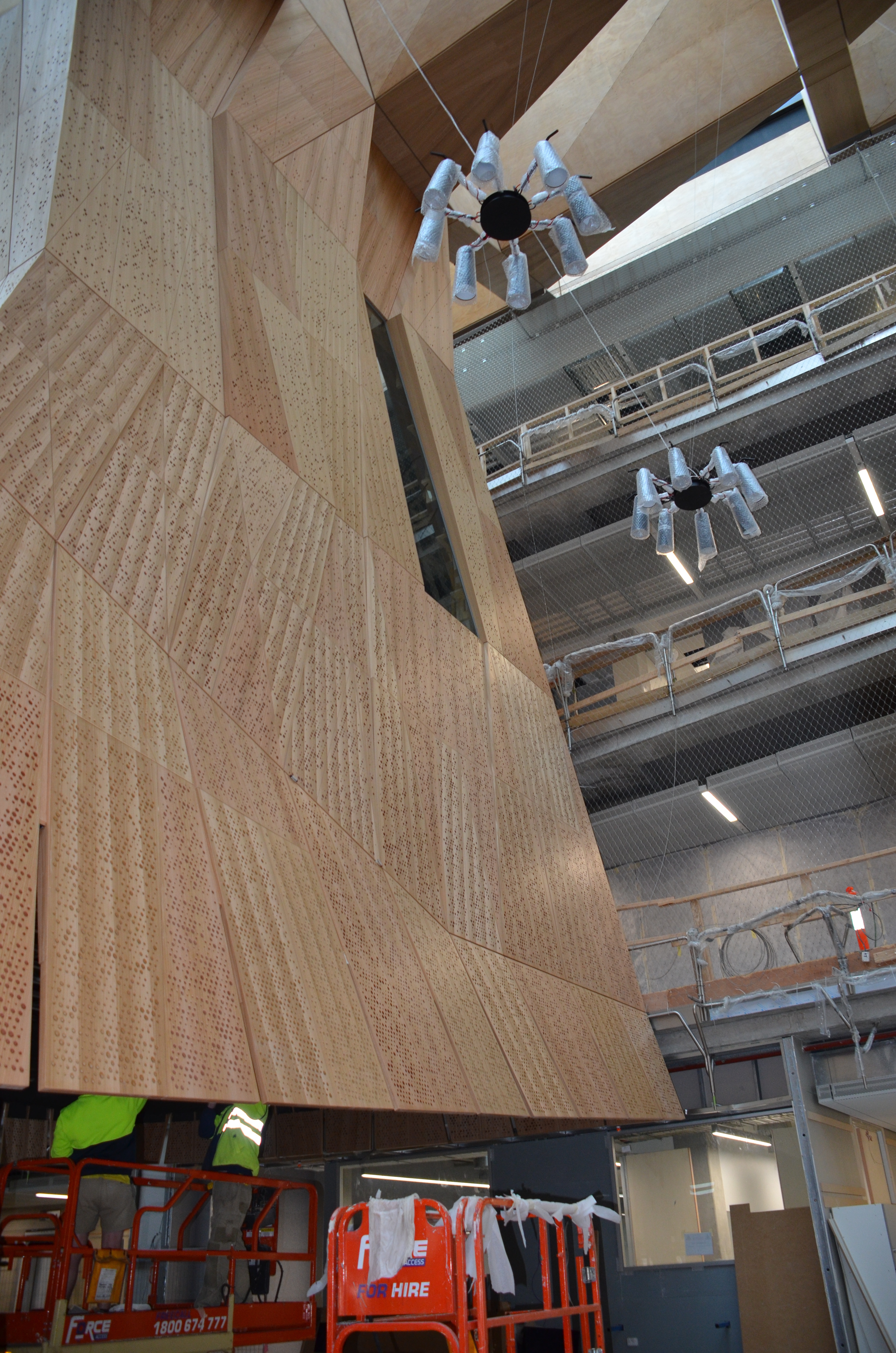 https://archive.abp.unimelb.edu.au/objects/images/Construction/Images/Hanging studio/External wall cladding/DSC_8790.JPG https://archive.abp.unimelb.edu.au/objects/images/Construction/Images/Hanging studio/External wall cladding/DSC_8790.JPG
