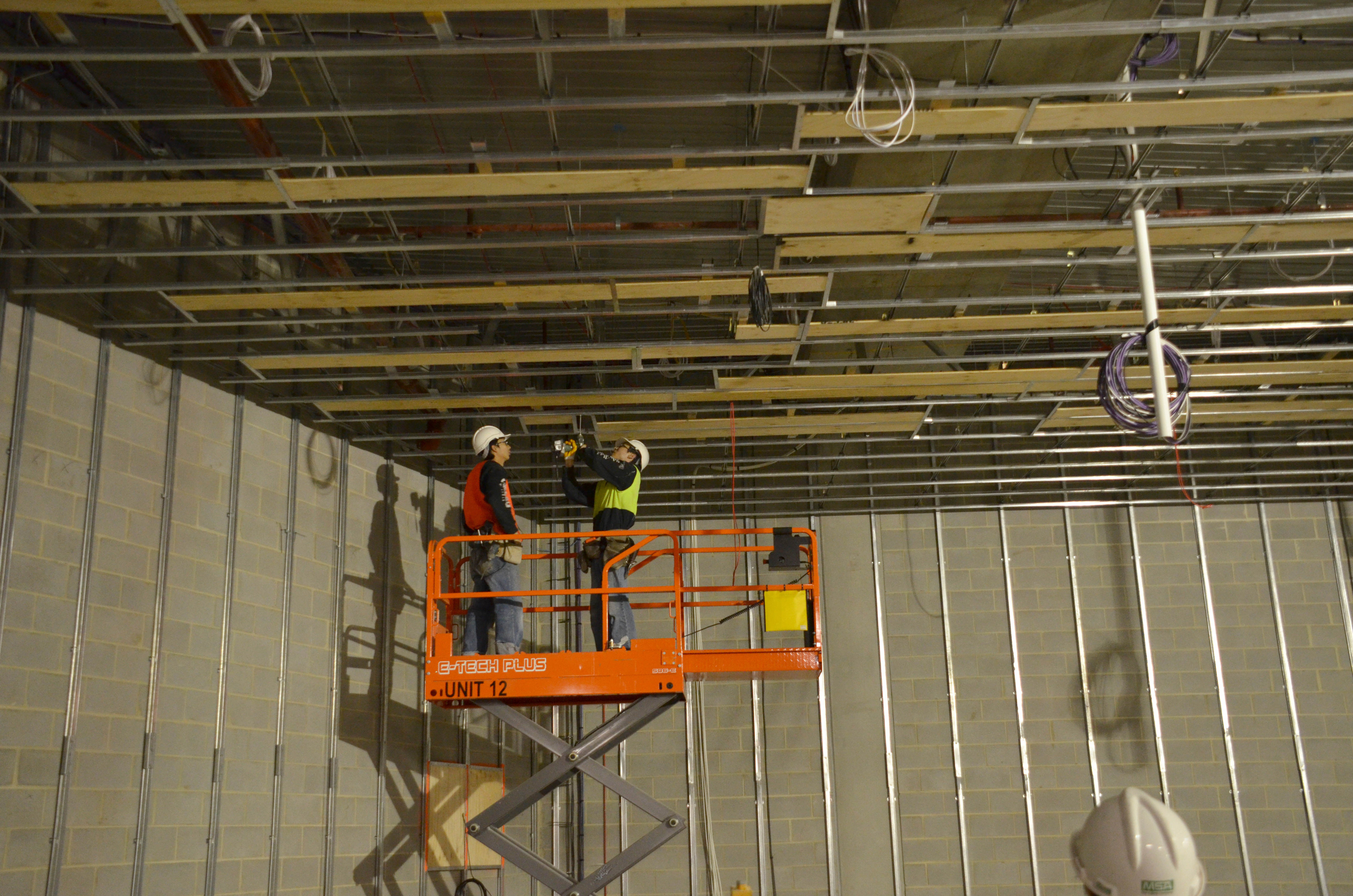 https://archive.abp.unimelb.edu.au/objects/images/Construction/Images/Ceilings/Suspended metal/DSC_4961.JPG https://archive.abp.unimelb.edu.au/objects/images/Construction/Images/Ceilings/Suspended metal/DSC_4961.JPG