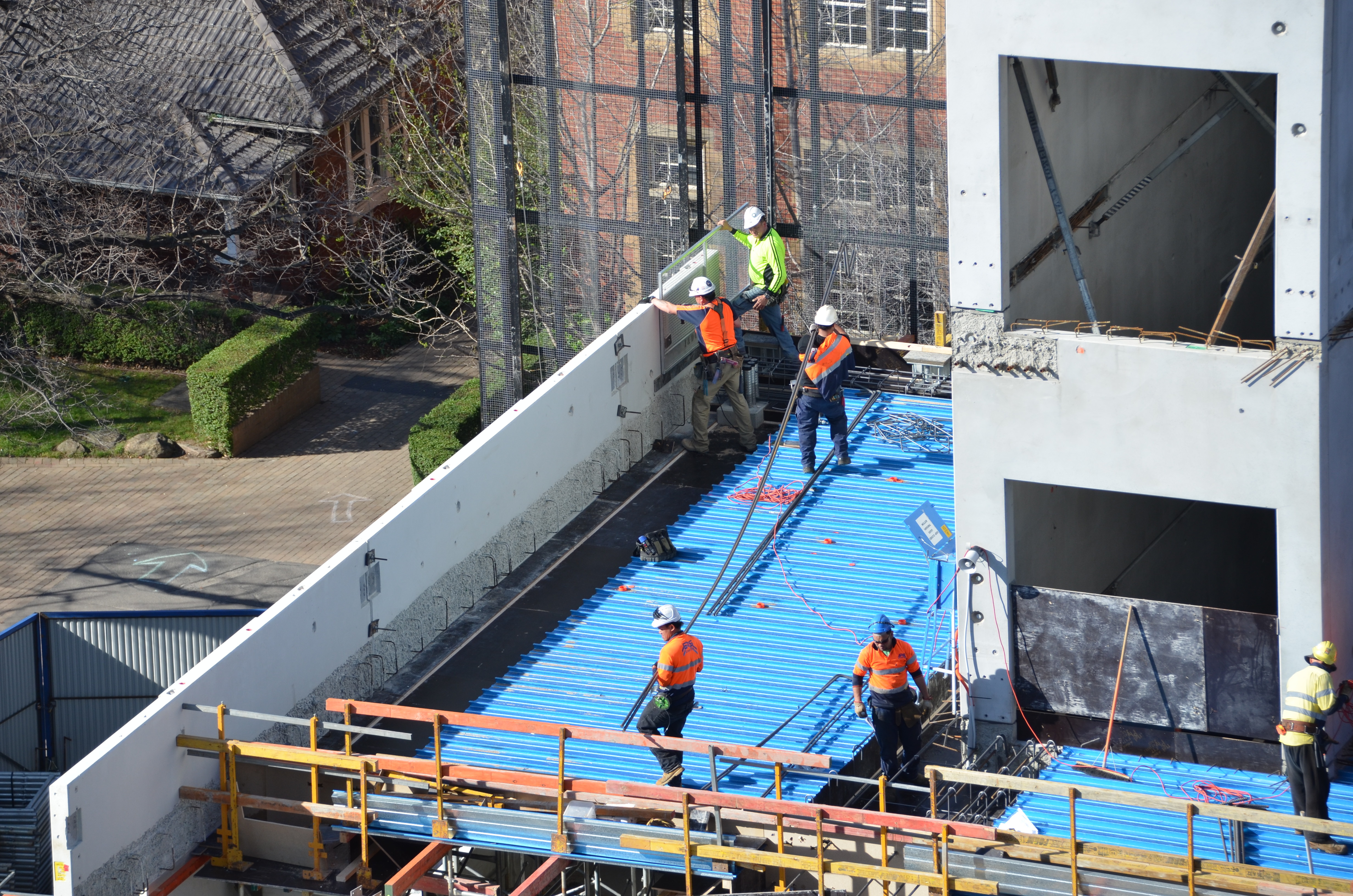 https://archive.abp.unimelb.edu.au/objects/images/Construction/Images/Facades/Precast concrete/Levels 1-5/DSC_2336.JPG