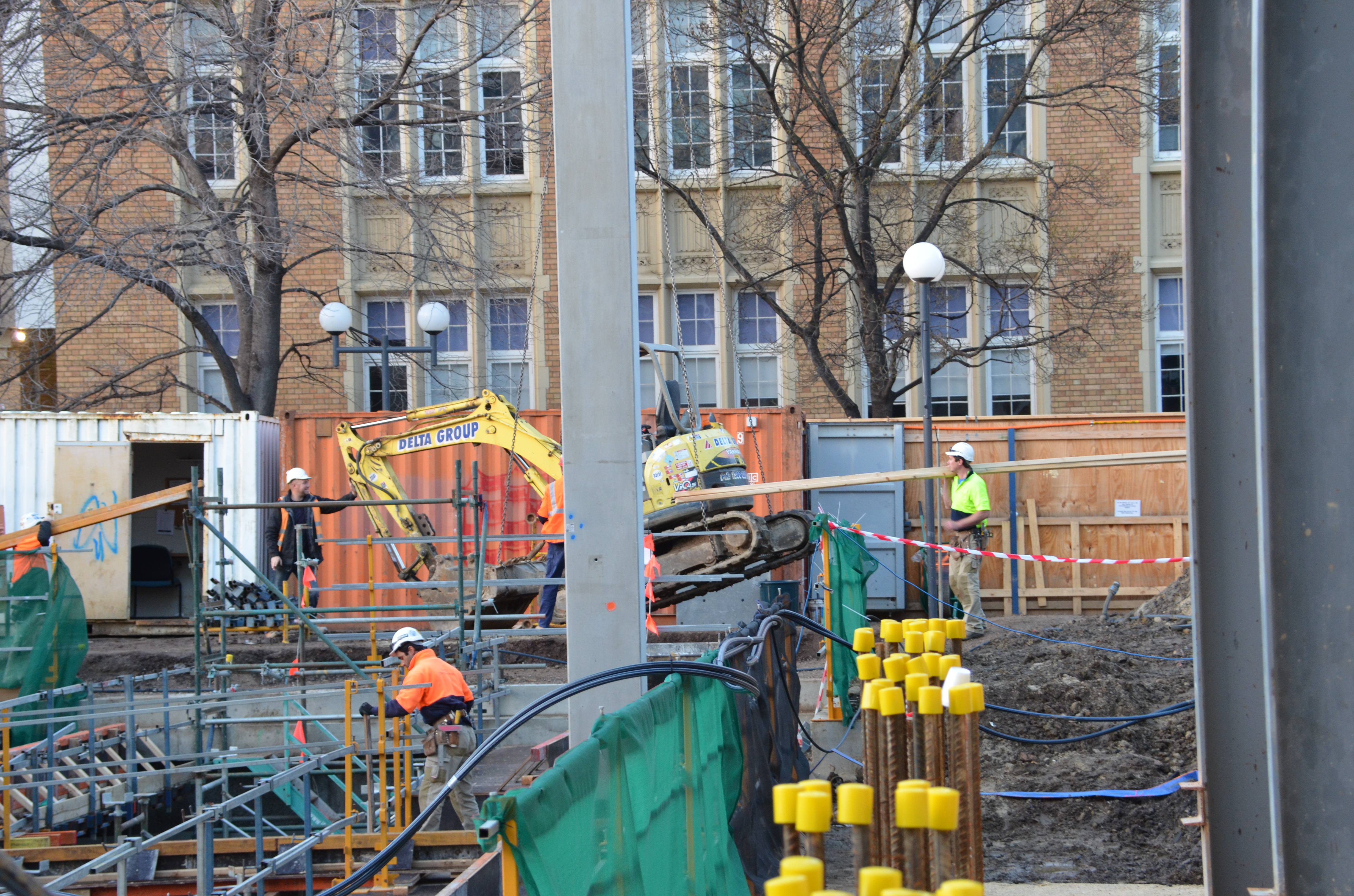 https://archive.abp.unimelb.edu.au/objects/images/Construction/Images/Precast structural concrete walls and columns/Basement/DSC_1084.JPG https://archive.abp.unimelb.edu.au/objects/images/Construction/Images/Precast structural concrete walls and columns/Basement/DSC_1084.JPG