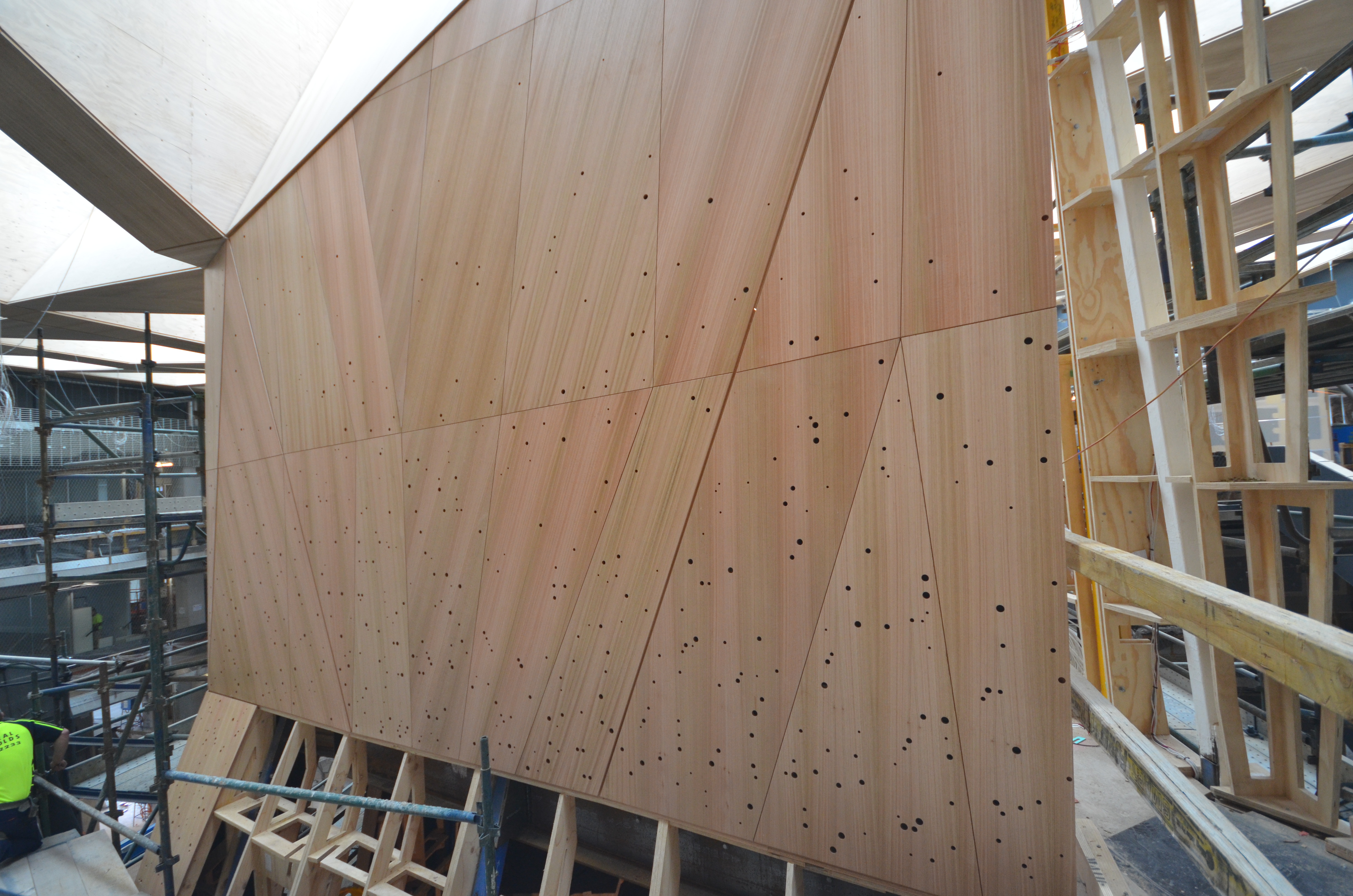 https://archive.abp.unimelb.edu.au/objects/images/Construction/Images/Hanging studio/External wall cladding/DSC_8248.JPG https://archive.abp.unimelb.edu.au/objects/images/Construction/Images/Hanging studio/External wall cladding/DSC_8248.JPG
