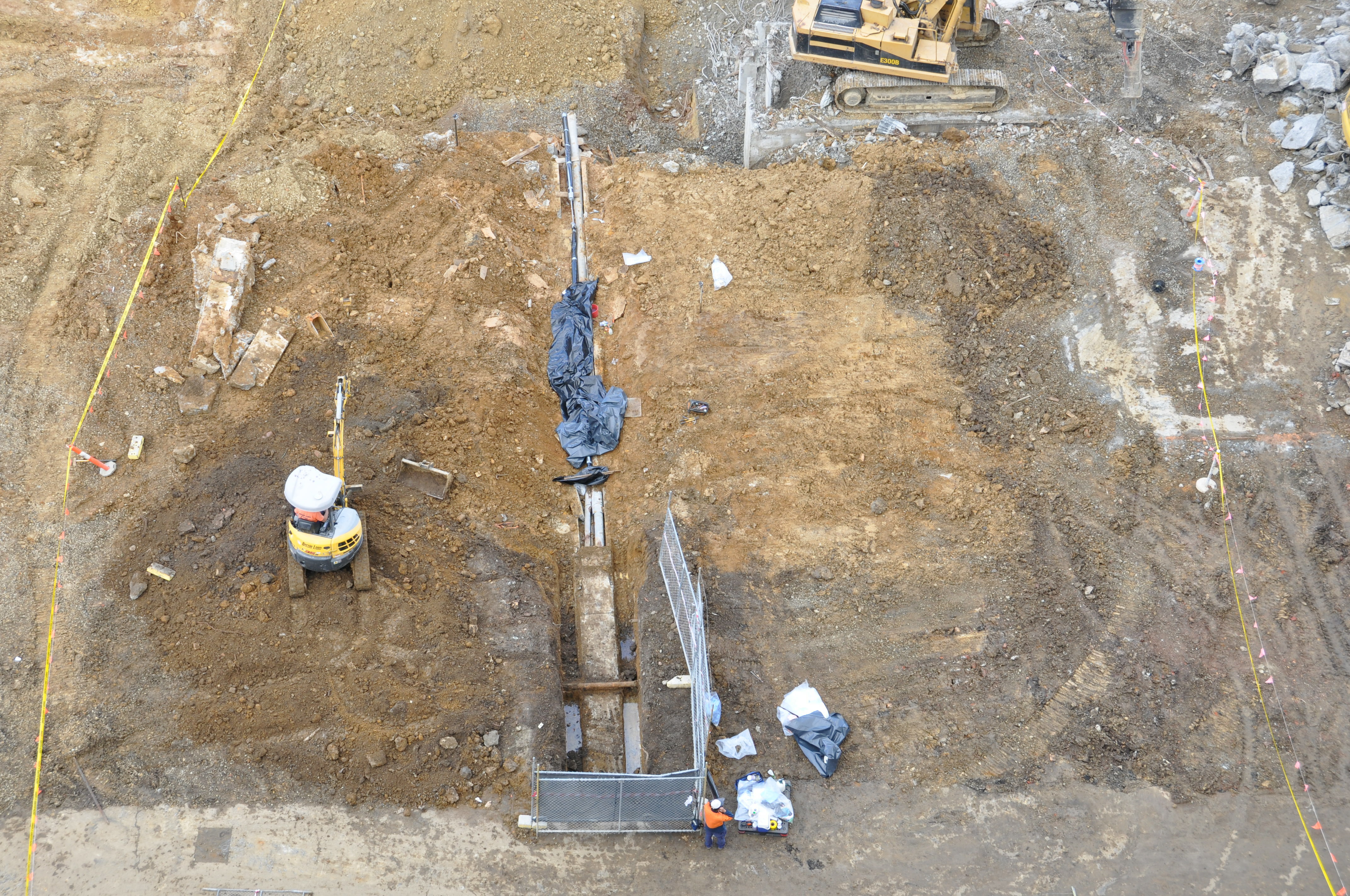 https://archive.abp.unimelb.edu.au/objects/images/Construction/Images/Basement/Existing underground services/DSC_0064.JPG https://archive.abp.unimelb.edu.au/objects/images/Construction/Images/Basement/Existing underground services/DSC_0064.JPG