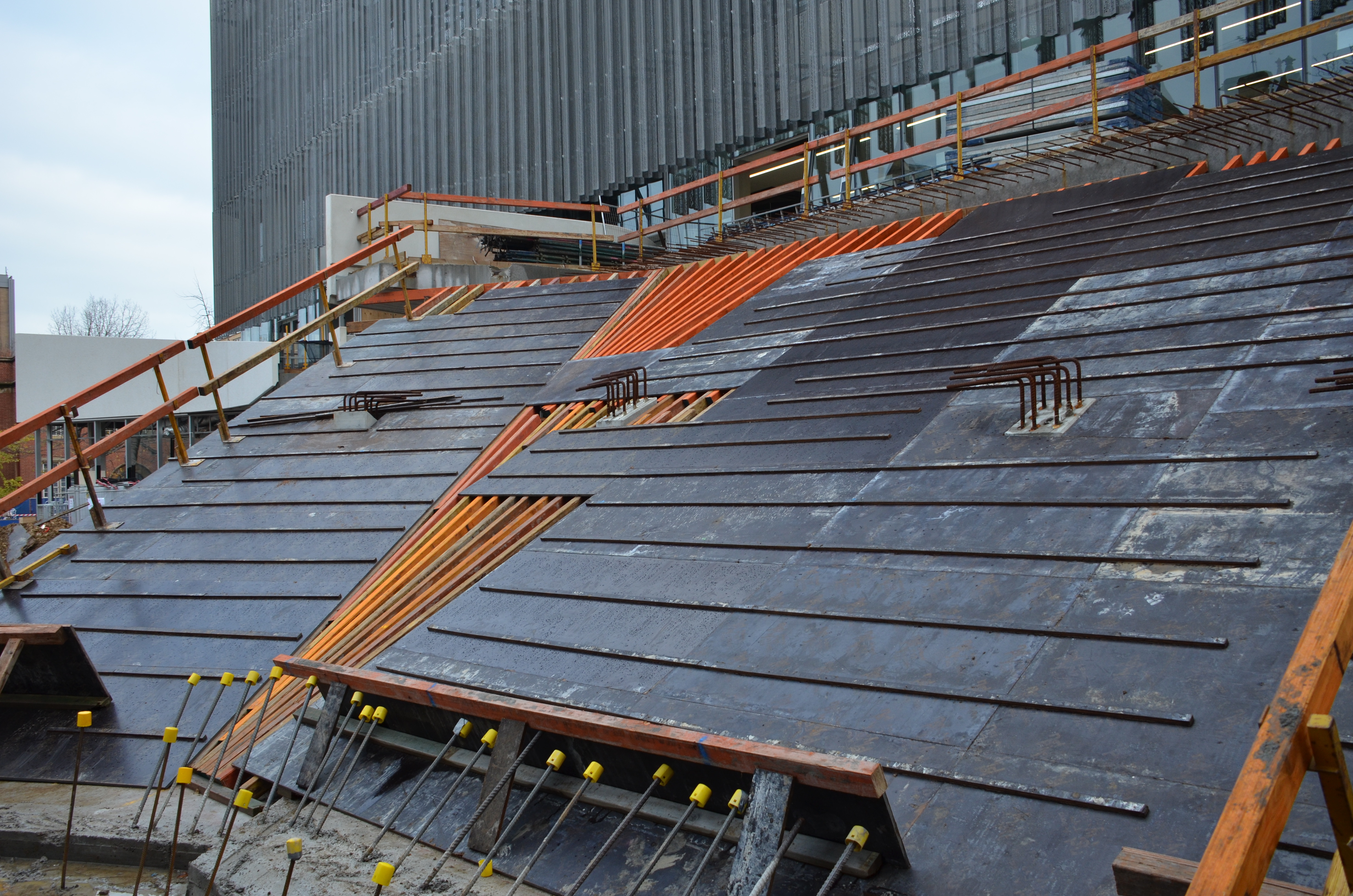https://archive.abp.unimelb.edu.au/objects/images/Construction/Images/Stairs, walkways and balustrades/External east stairs/DSC_8323.JPG