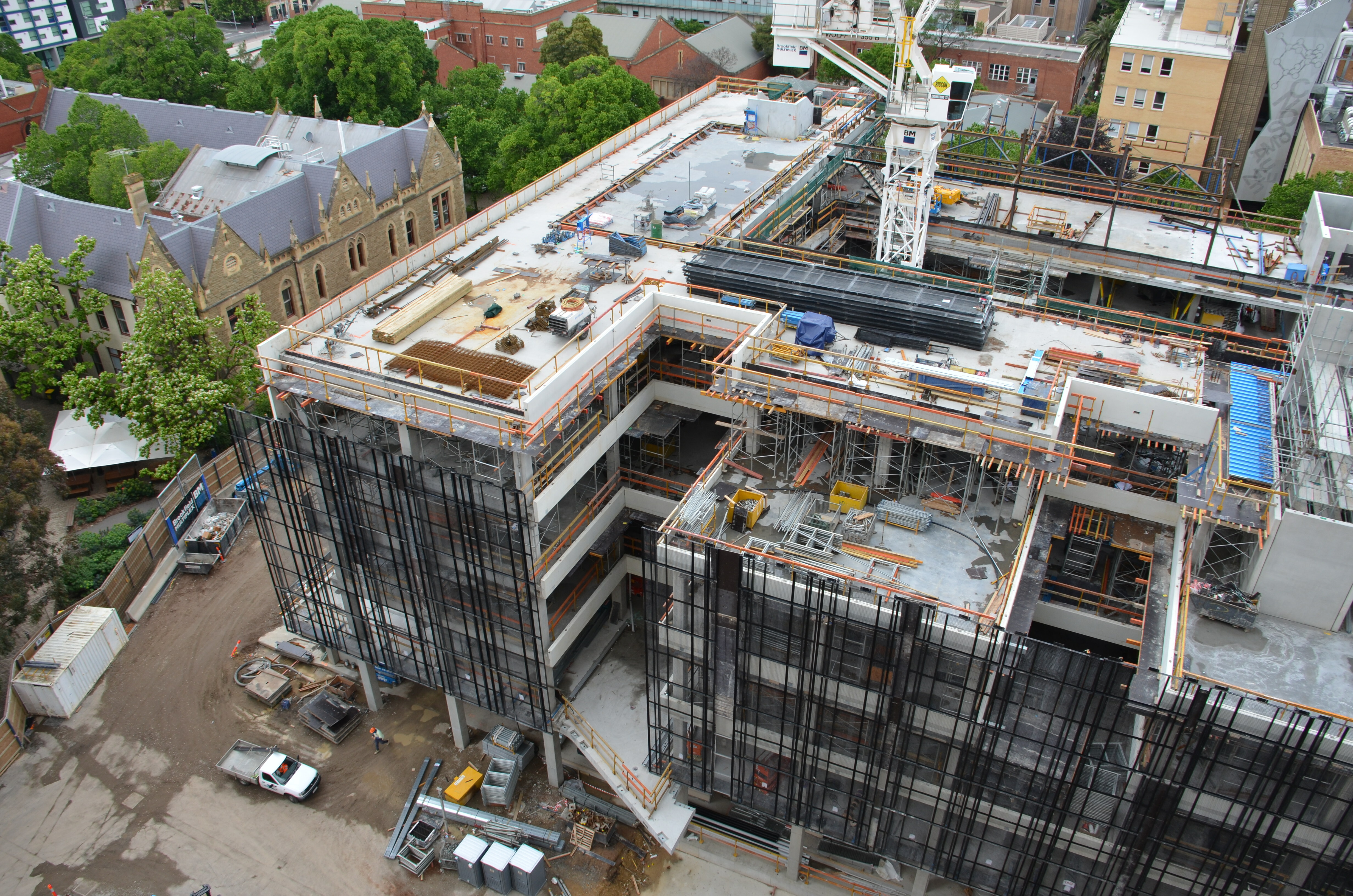 https://archive.abp.unimelb.edu.au/objects/images/Construction/Images/Aerial/DSC_3481.JPG https://archive.abp.unimelb.edu.au/objects/images/Construction/Images/Aerial/DSC_3481.JPG