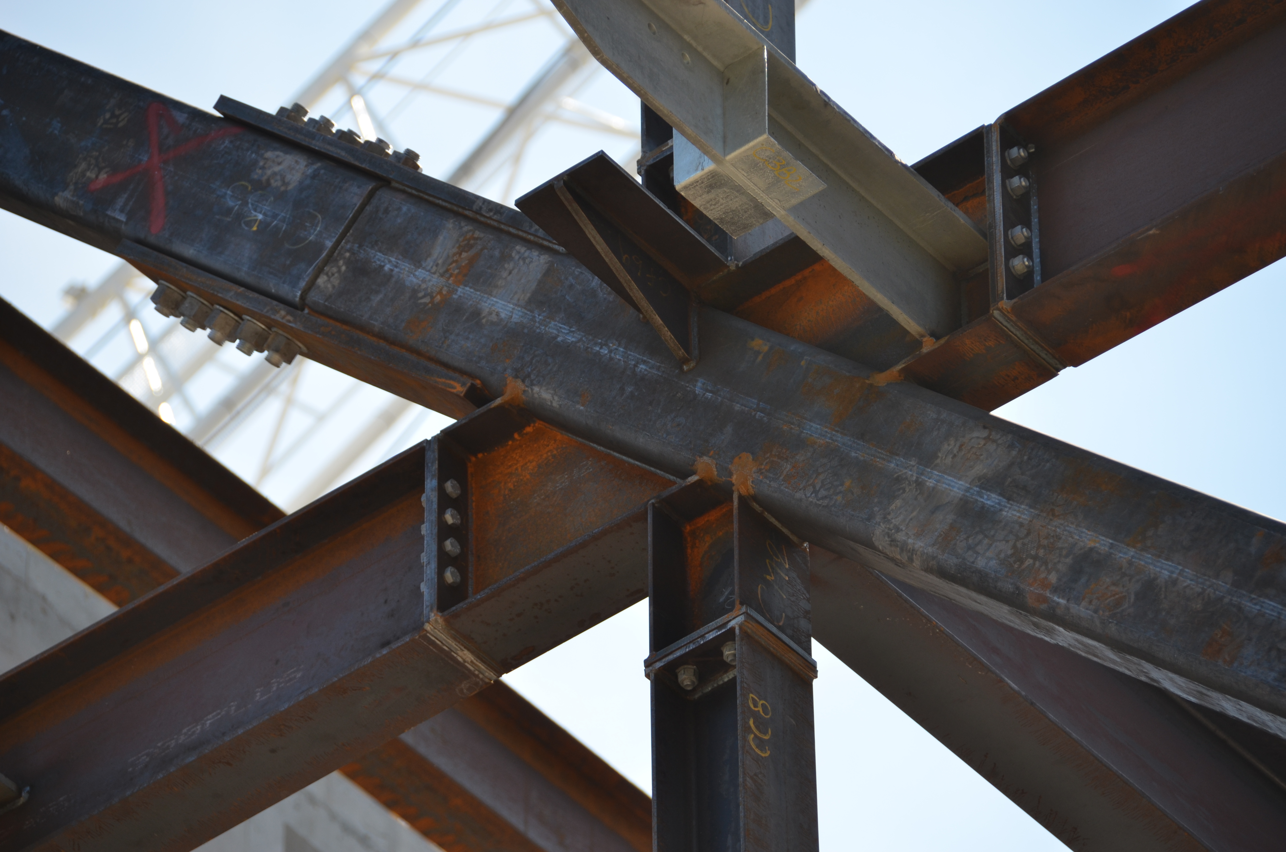 https://archive.abp.unimelb.edu.au/objects/images/Construction/Images/Structural steel/Cantilever/Erection/DSC_4286.JPG
