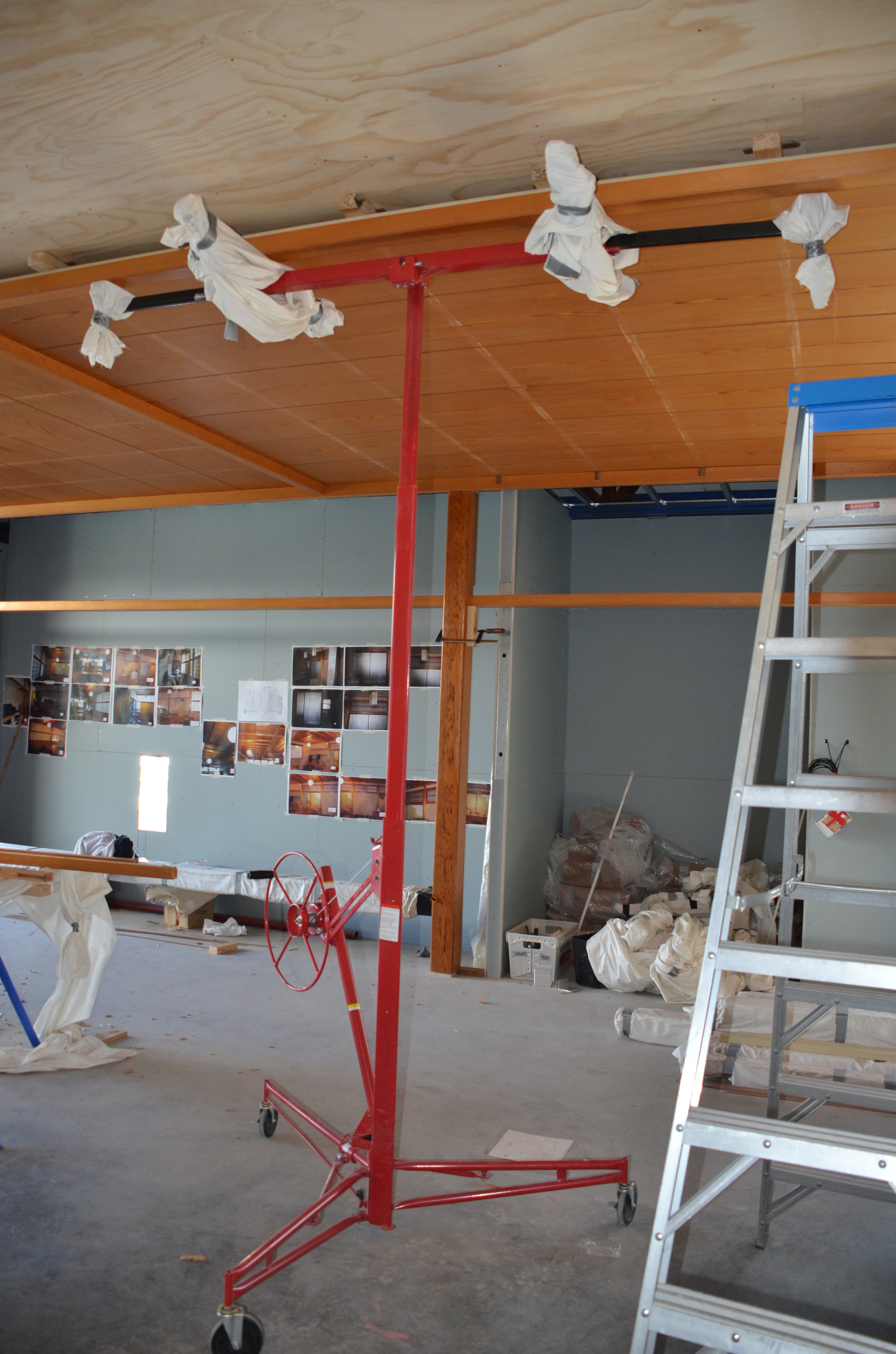 https://archive.abp.unimelb.edu.au/objects/images/Construction/Images/Japanese room refit/DSD_0261.JPG https://archive.abp.unimelb.edu.au/objects/images/Construction/Images/Japanese room refit/DSD_0261.JPG