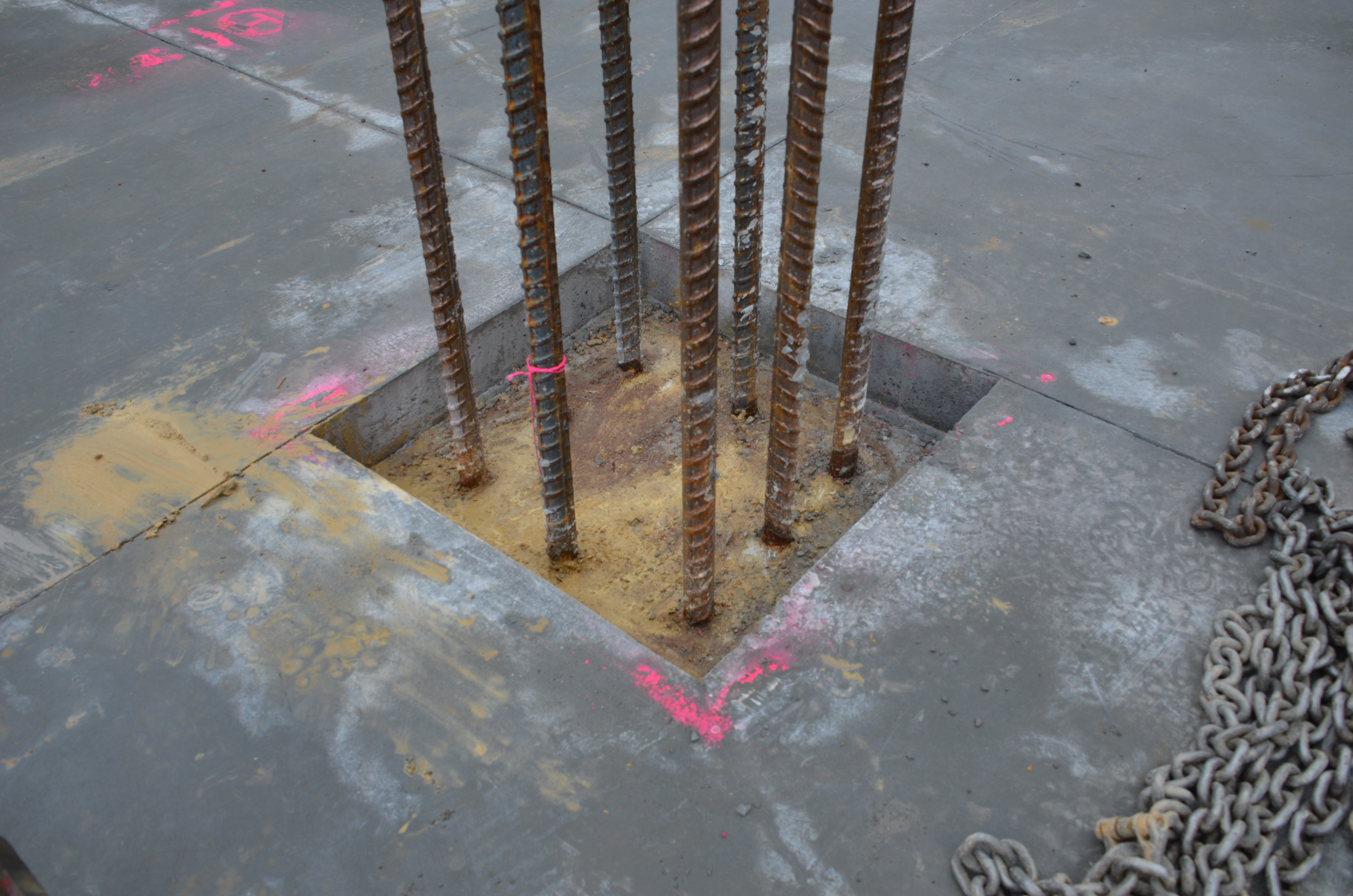 https://archive.abp.unimelb.edu.au/objects/images/Construction/Images/Precast structural concrete walls and columns/Basement/DSC_0781.JPG
