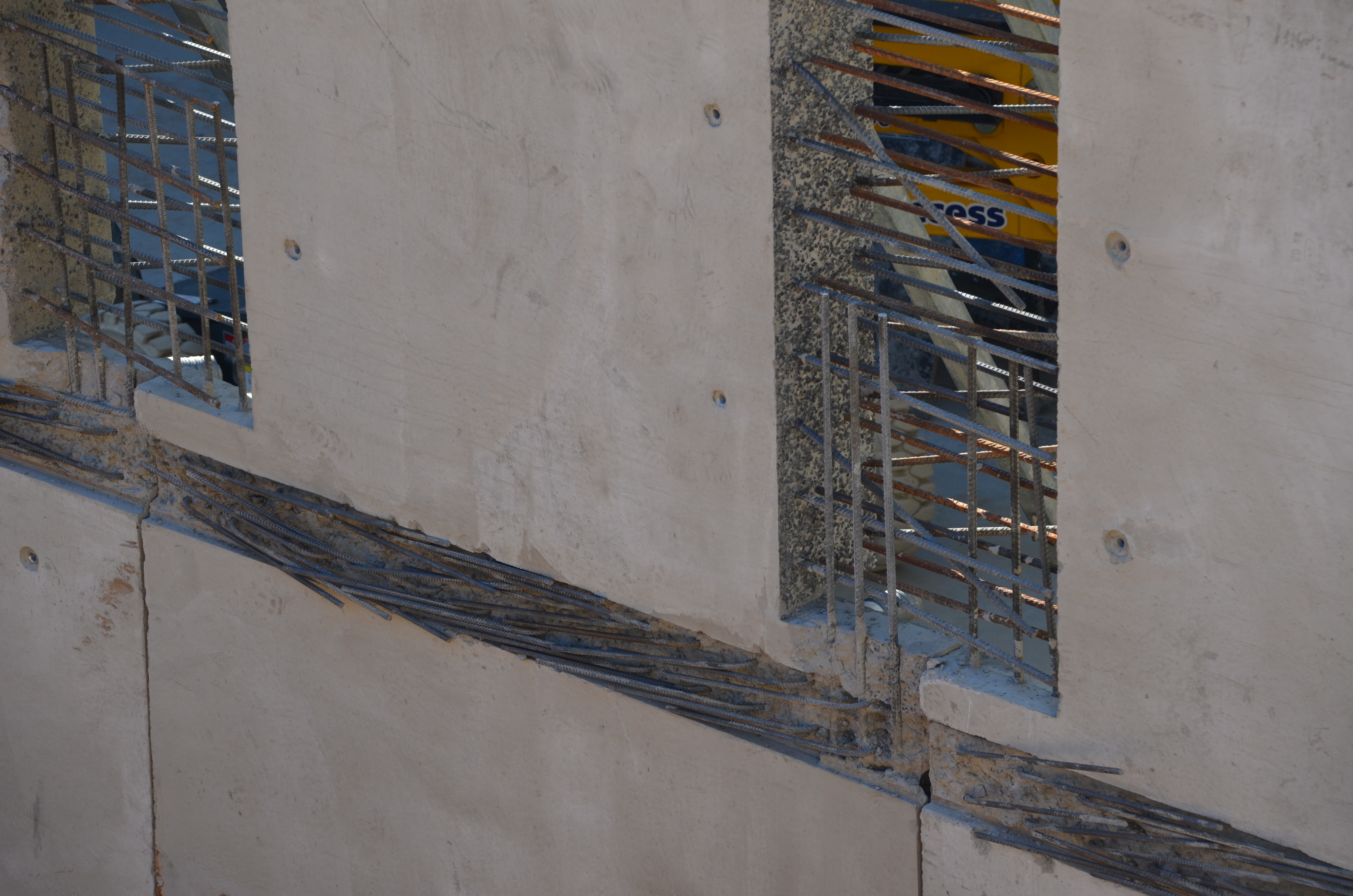 https://archive.abp.unimelb.edu.au/objects/images/Construction/Images/Water storage tank & pump room/DSC_0519.JPG https://archive.abp.unimelb.edu.au/objects/images/Construction/Images/Water storage tank & pump room/DSC_0519.JPG
